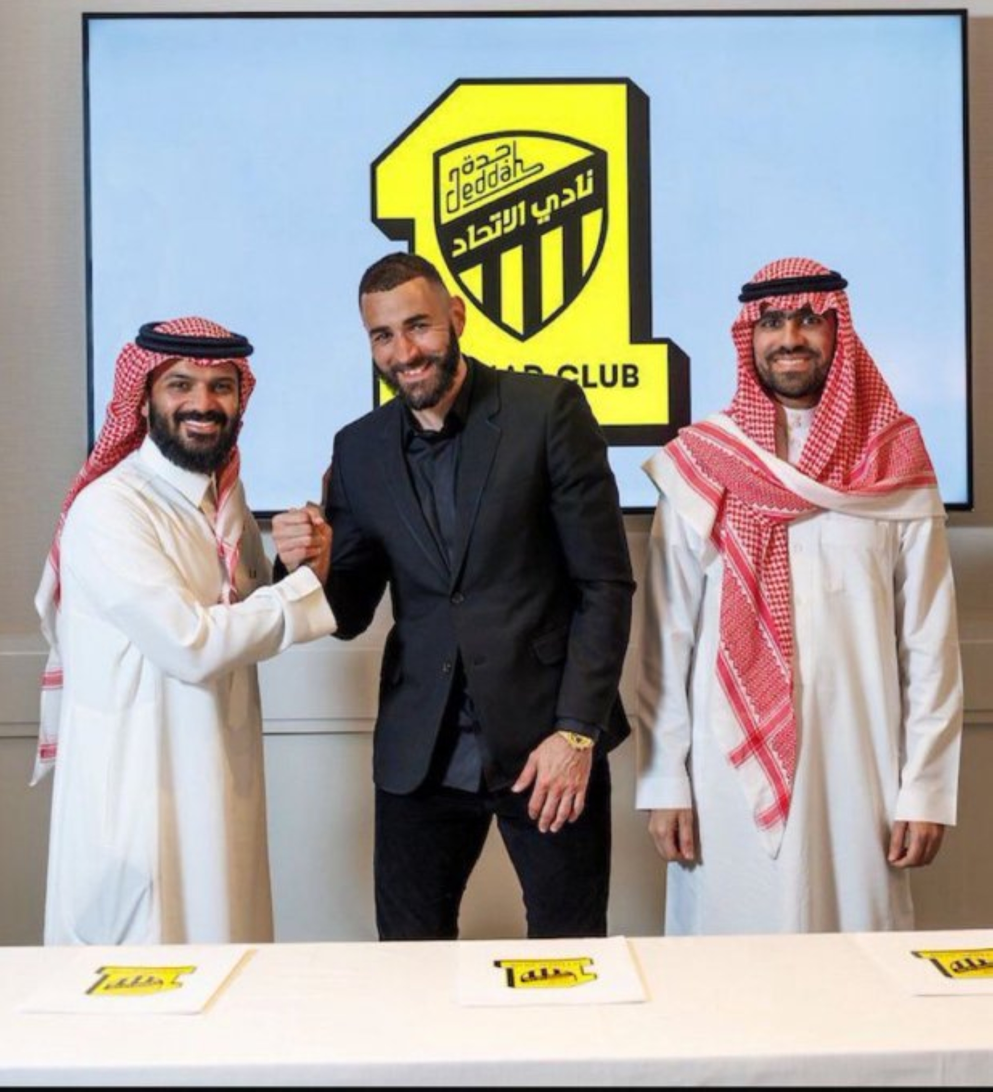 بنزيما يدعم أنمار الحائلي في سباق رئاسة الاتحاد