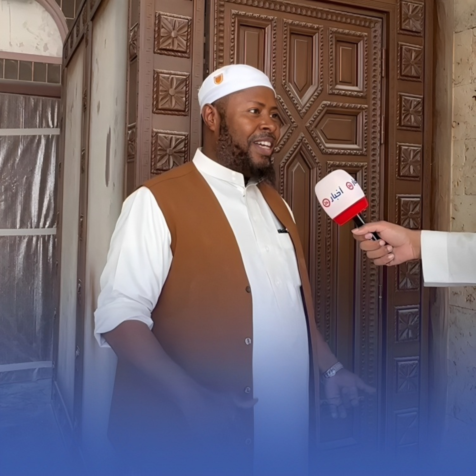 نجّار التراث باسم بن عبيد.. حارس ذاكرة جدة التاريخية