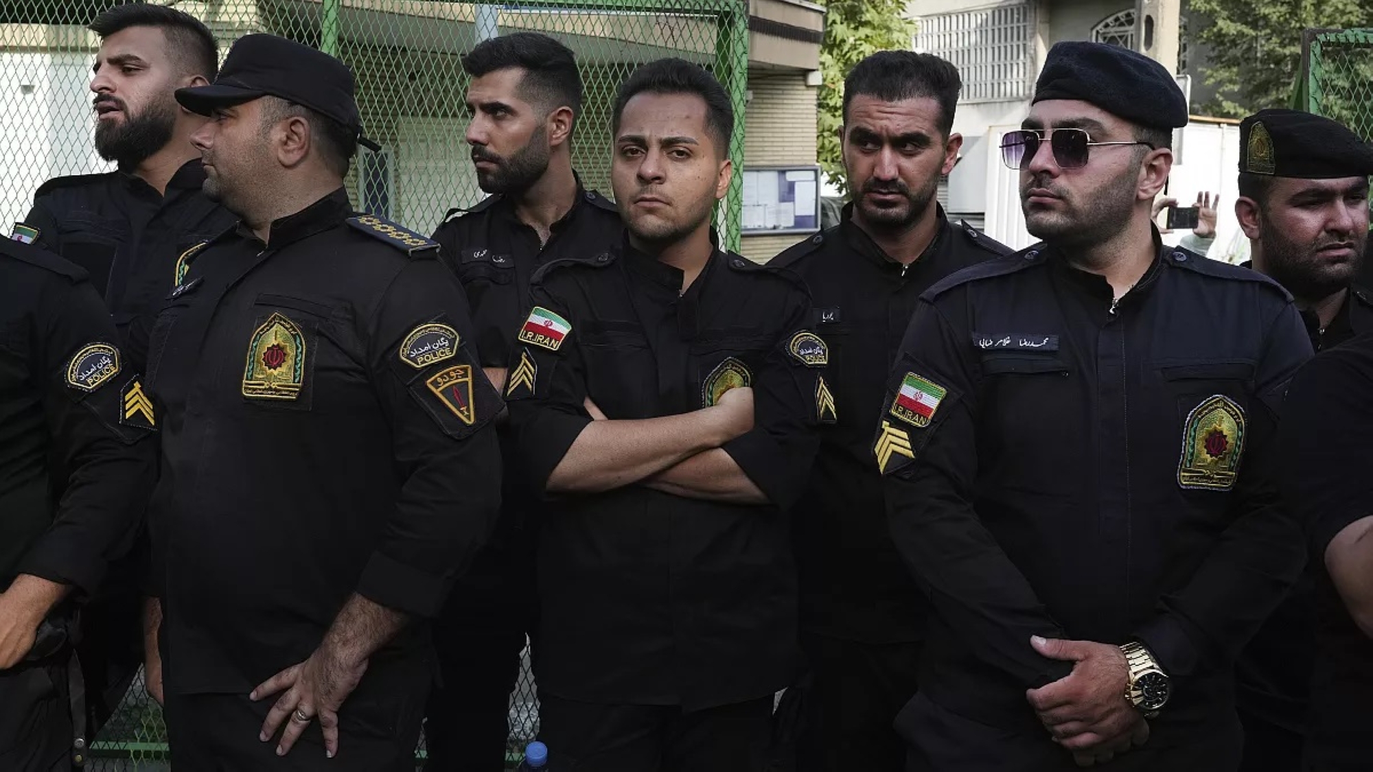 8 قتلى بهجوم على محكمة جنوب شرقي إيران