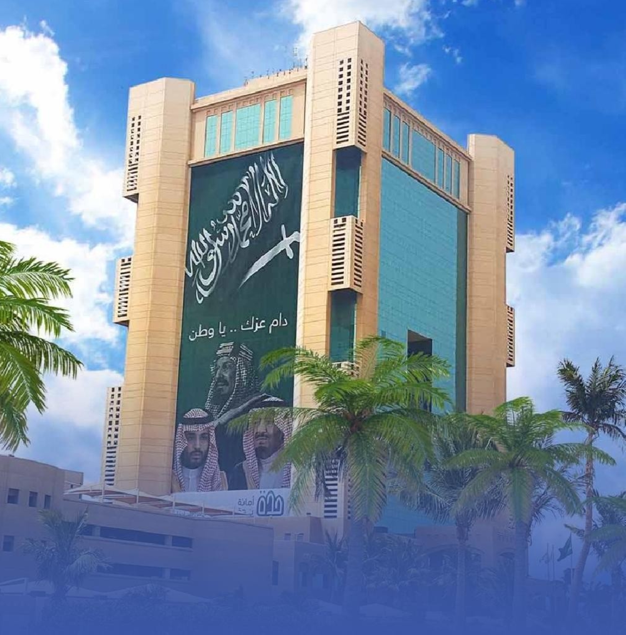 أمانة جدة تبدأ إشعار 800 مبنى آيل للسقوط في الرويس