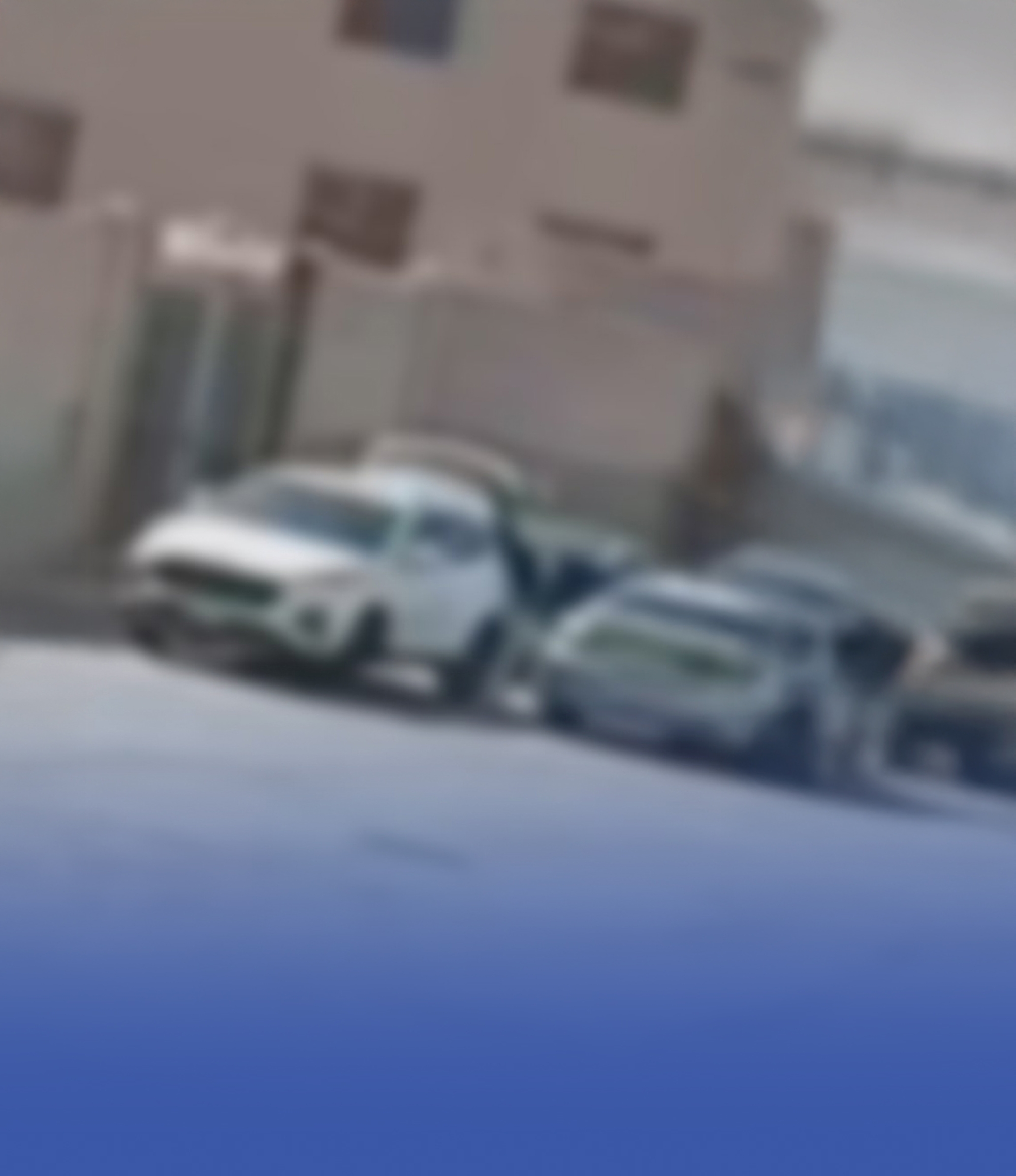 القبض على شخصين لسرقتهما سيارتين في الرياض