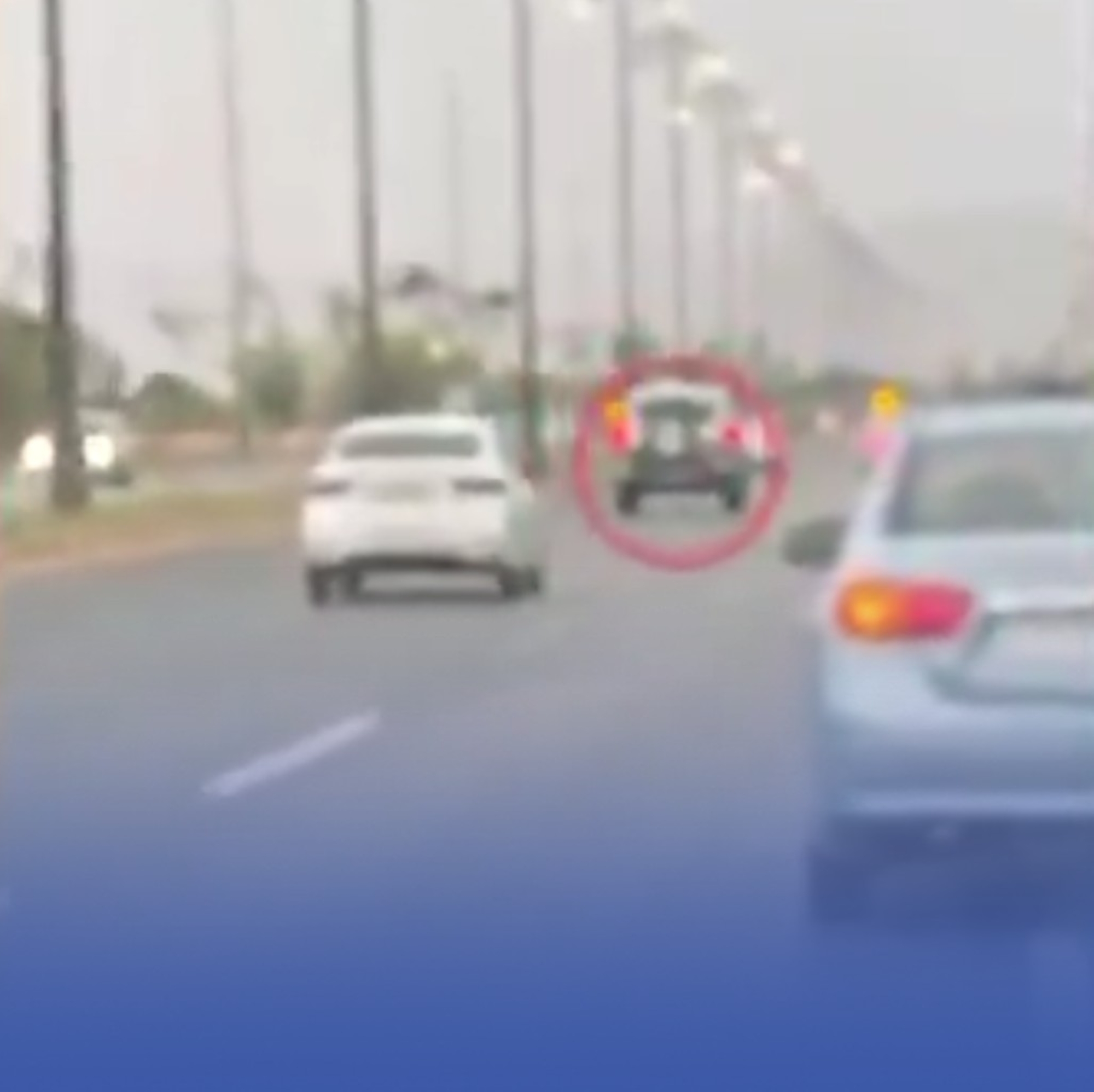مداهمة حية تطيح بمواطن لترويجه الحشيش بنجران