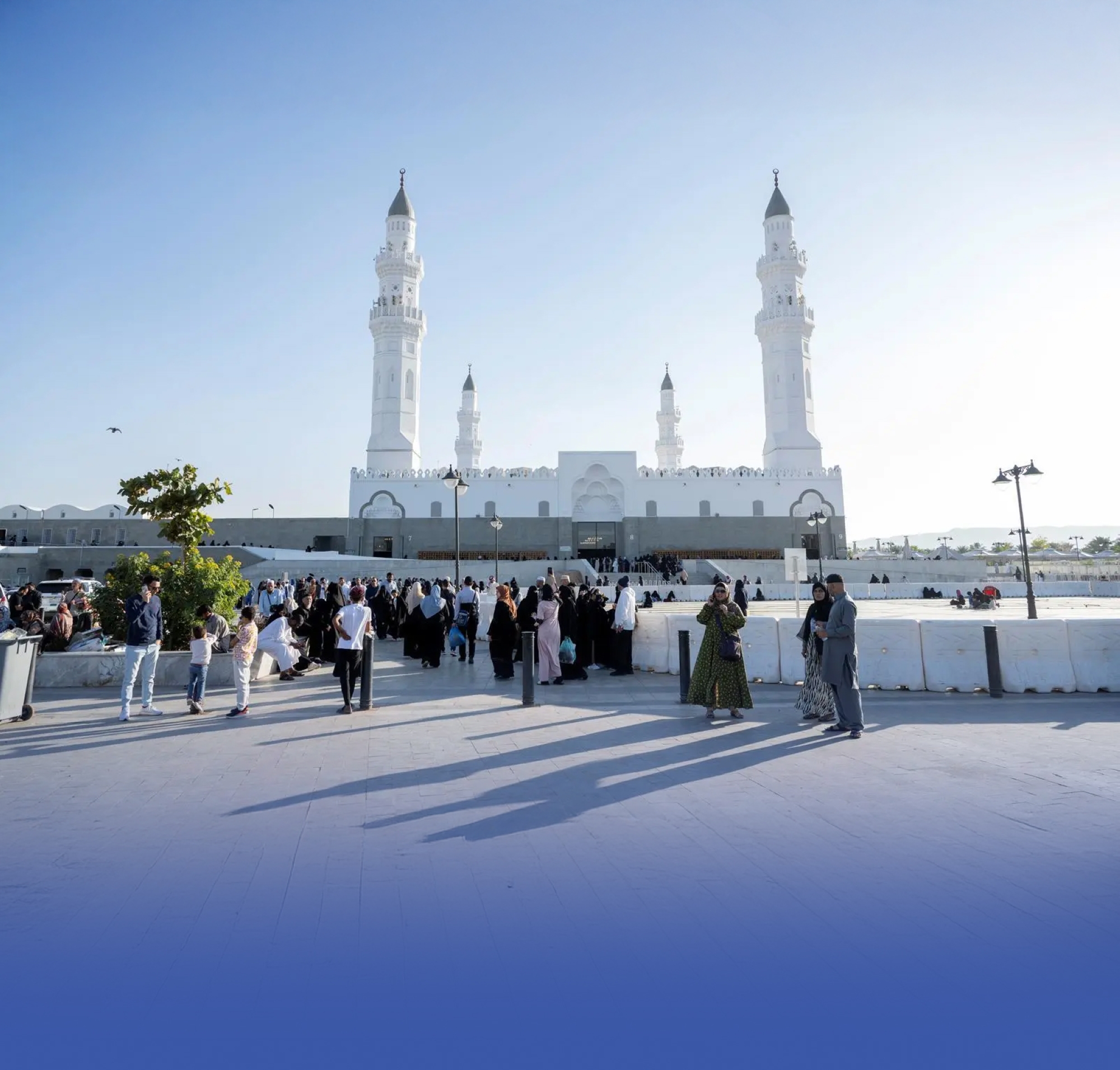 تدفق الزوار على المزارات التاريخية في المدينة