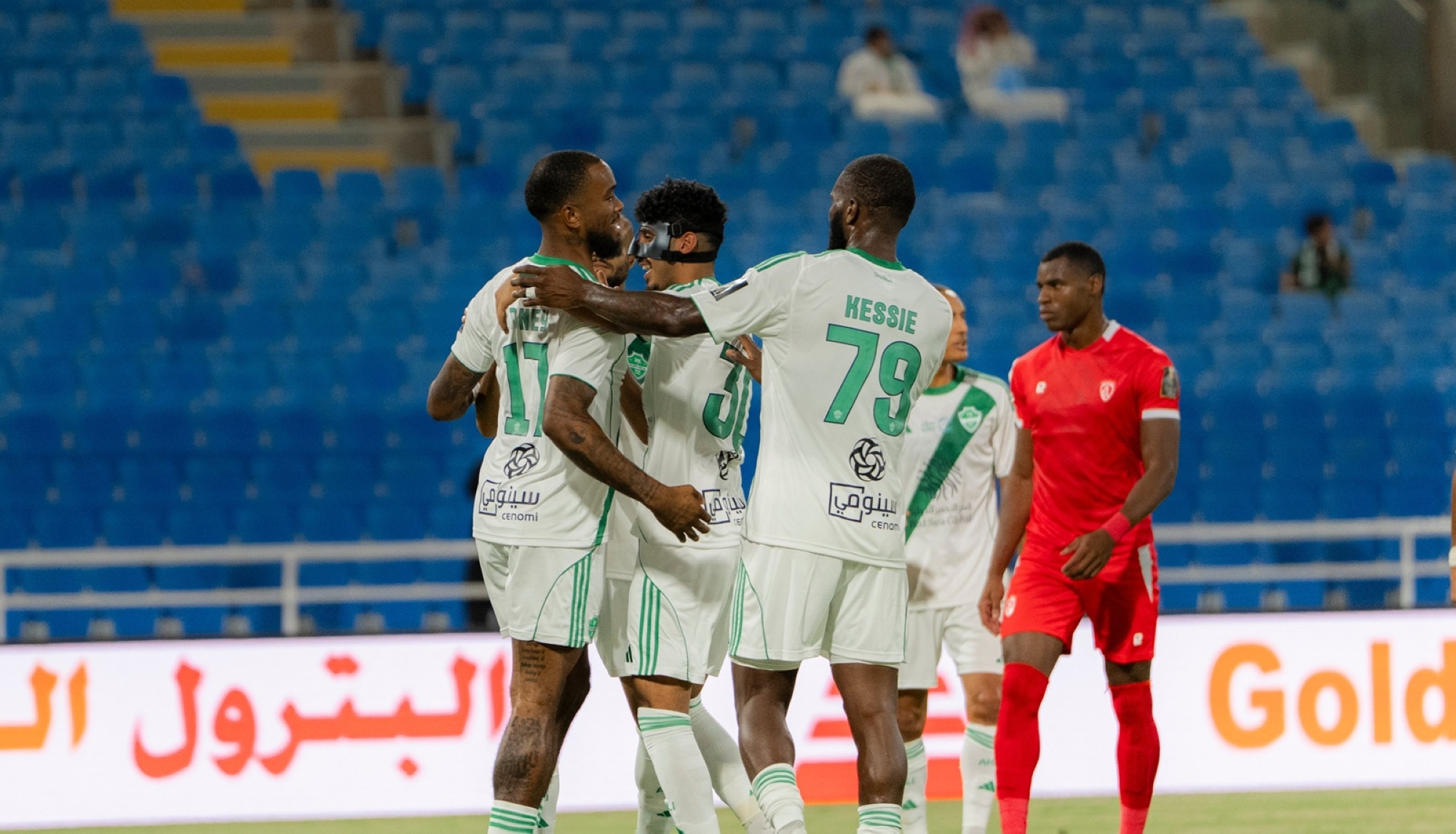 الأهلي يتفق مع نيس الفرنسي لحسم صفقة جديدة