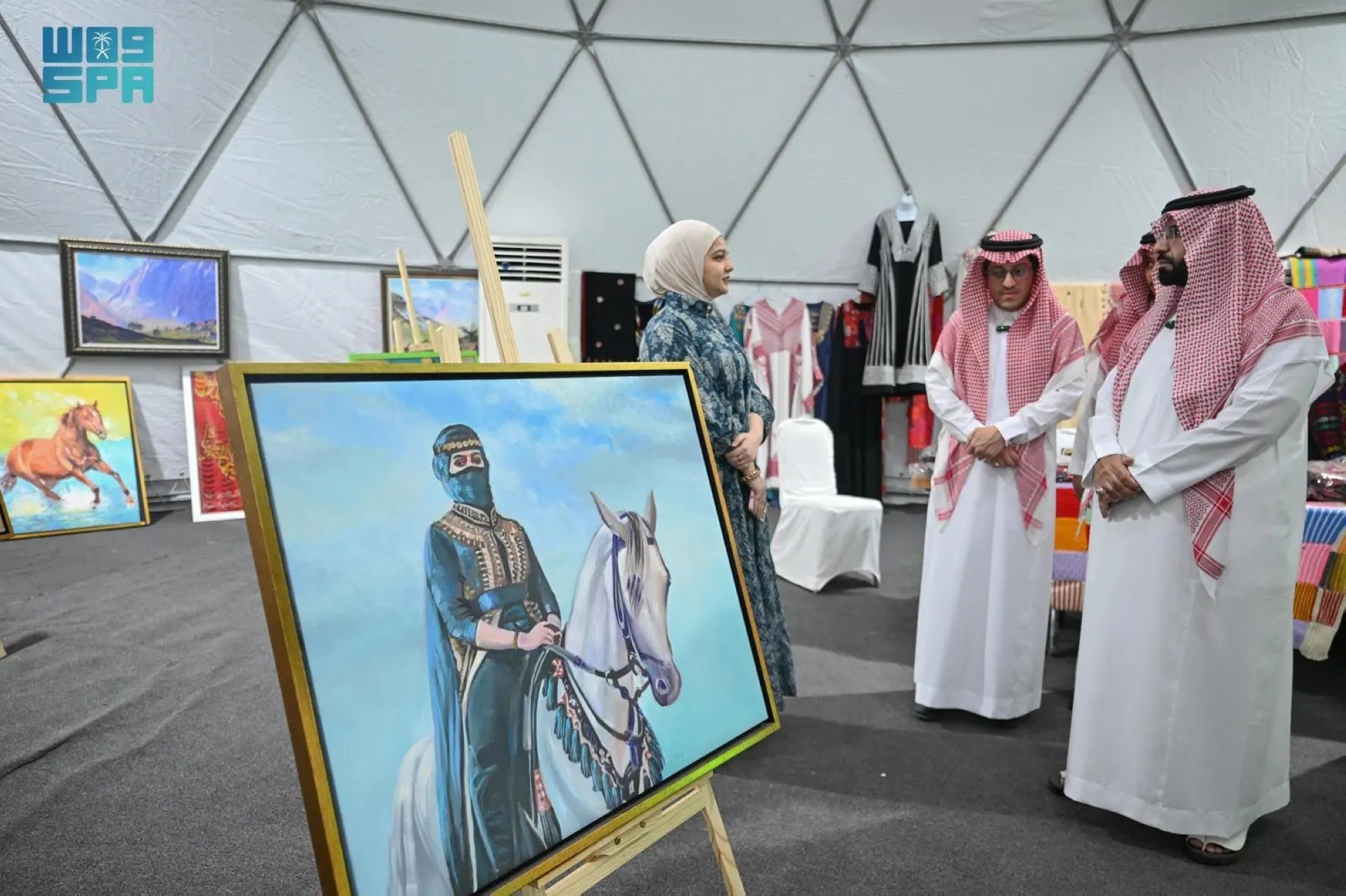 ليالي سهيل تنتعش بحضور البازارات العربية