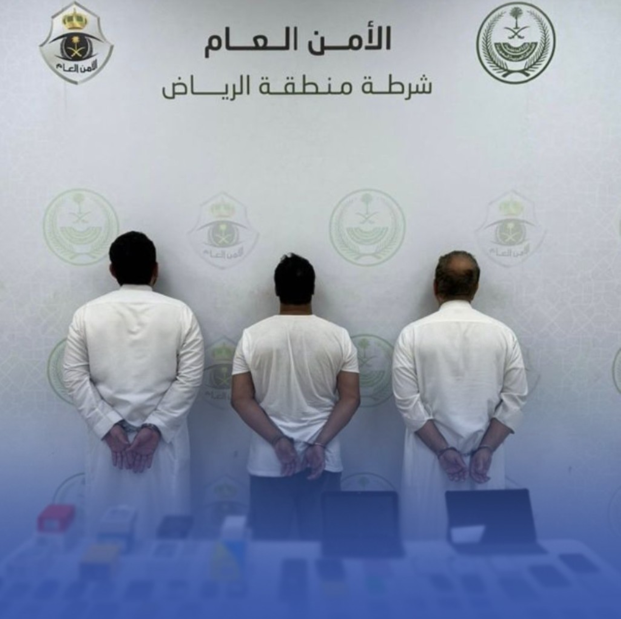 القبض على 3 وافدين يحتالون بمنصّات وهمية