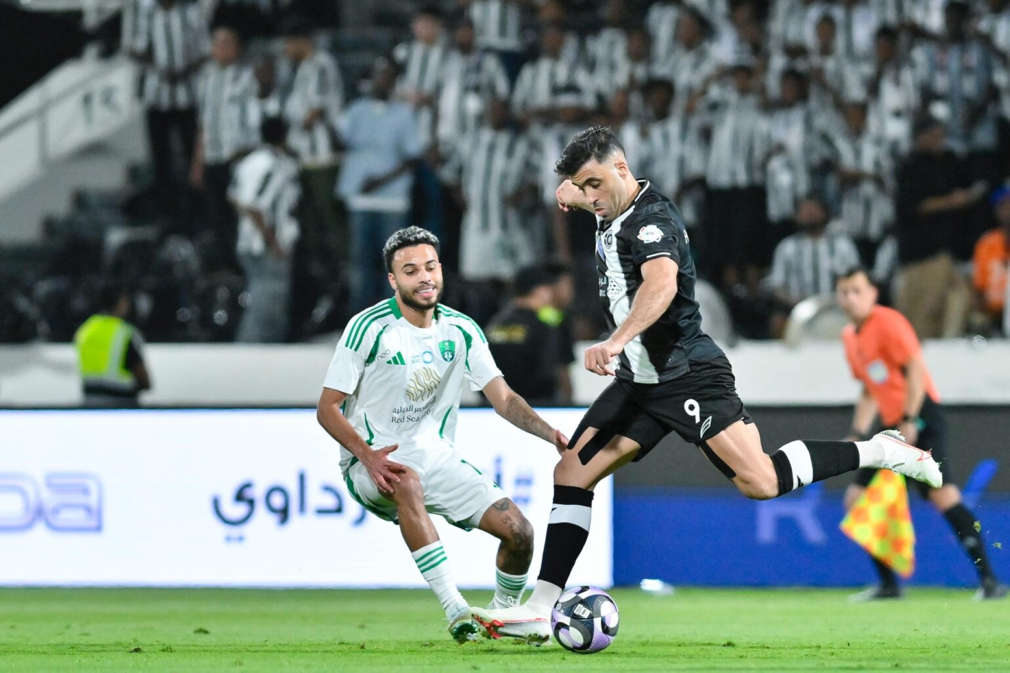 الشباب يكشف تفاصيل إصابة حمدالله