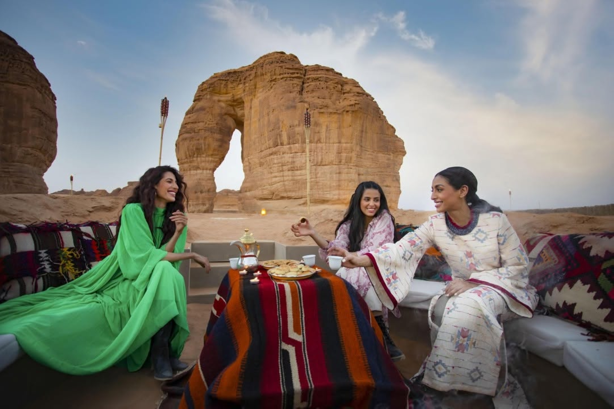 العلا.. مقومات طبيعية وتاريخية جاذبة للزوار
