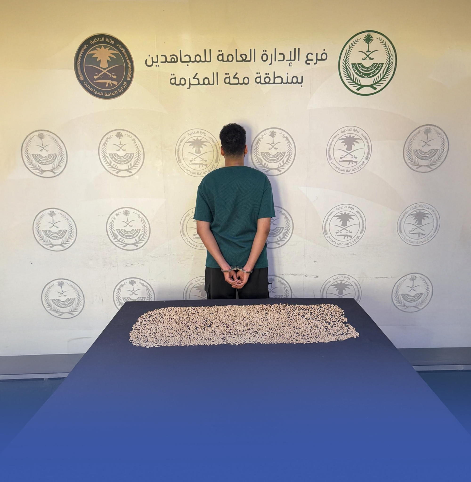 القبض على 13 مهرّبًا ومروّجًا للمخدرات