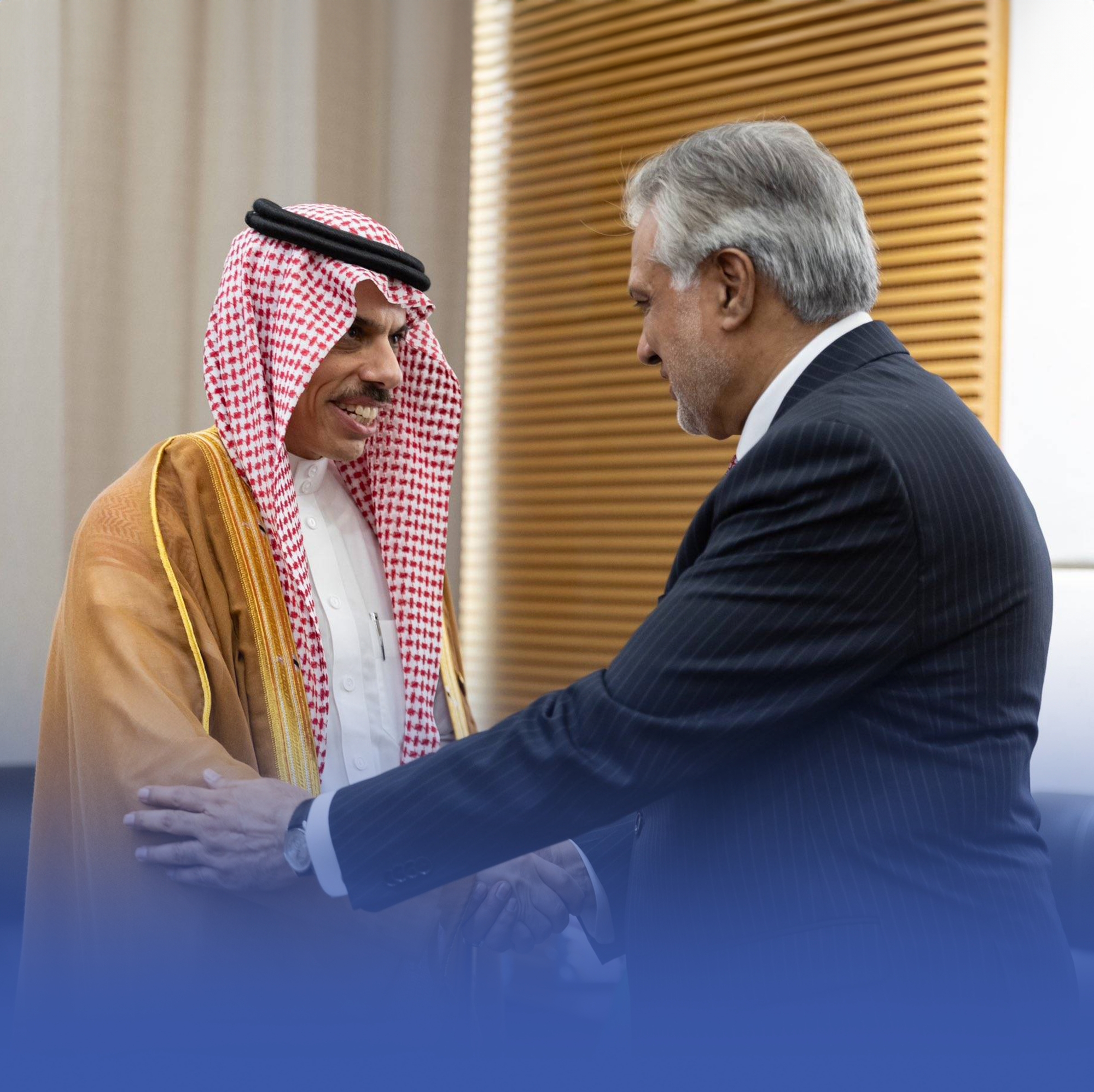 المملكة وباكستان تبحثان تهدئة الأوضاع في المنطقة