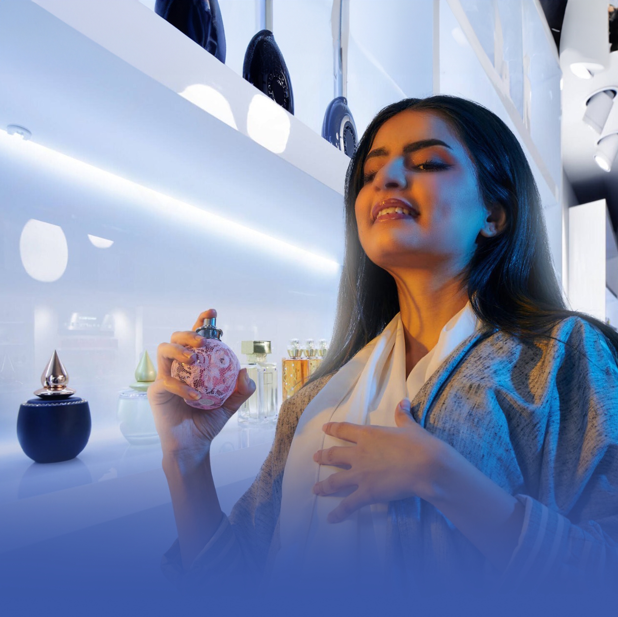 العطور بين التجربة والشراء أون لاين