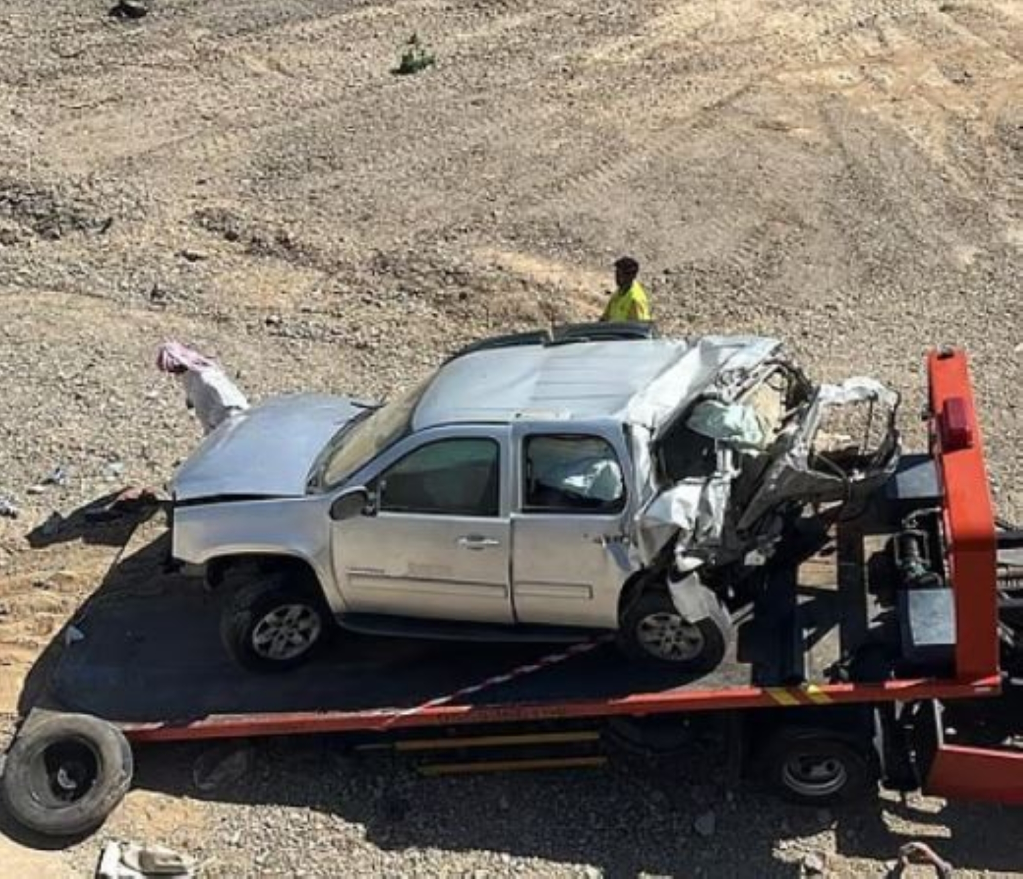 وفاة 4 طالبات وإصابة خامسة بحادث على طريق بيشة
