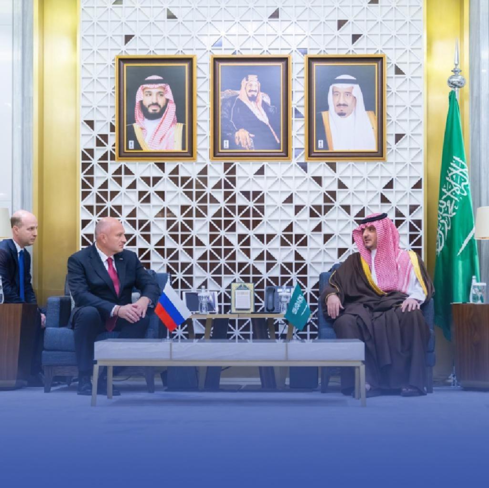 وزير الداخلية يبحث التعاون مع روسيا في إدارة الطوارئ والكوارث