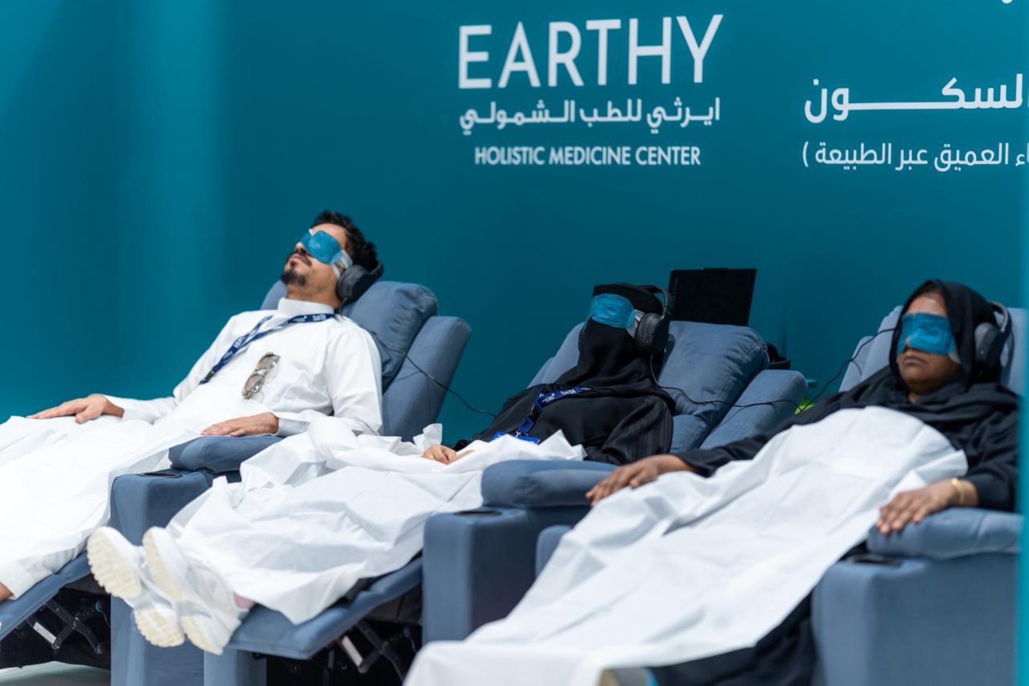 العلاج بالصوت يجذب زوار "عش بصحة"