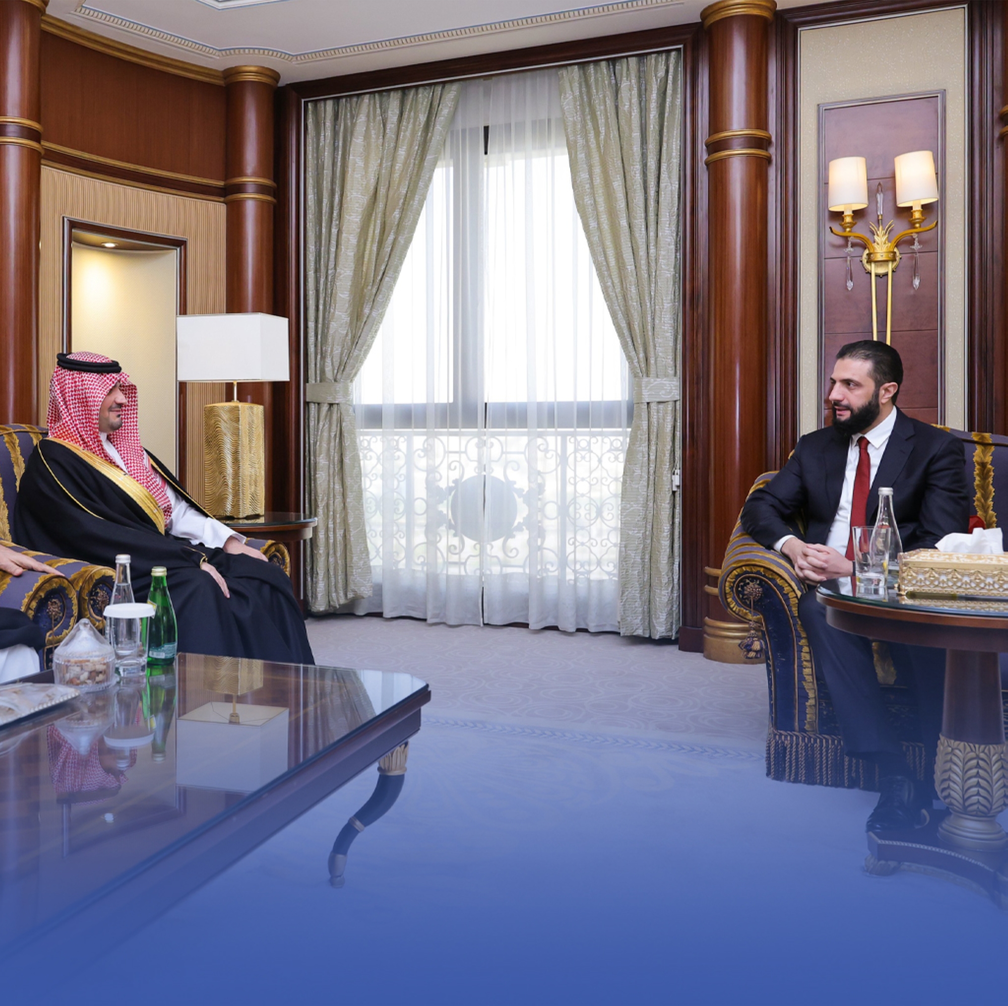 وزير الخارجية يلتقي الرئيس السوري أحمد الشرع