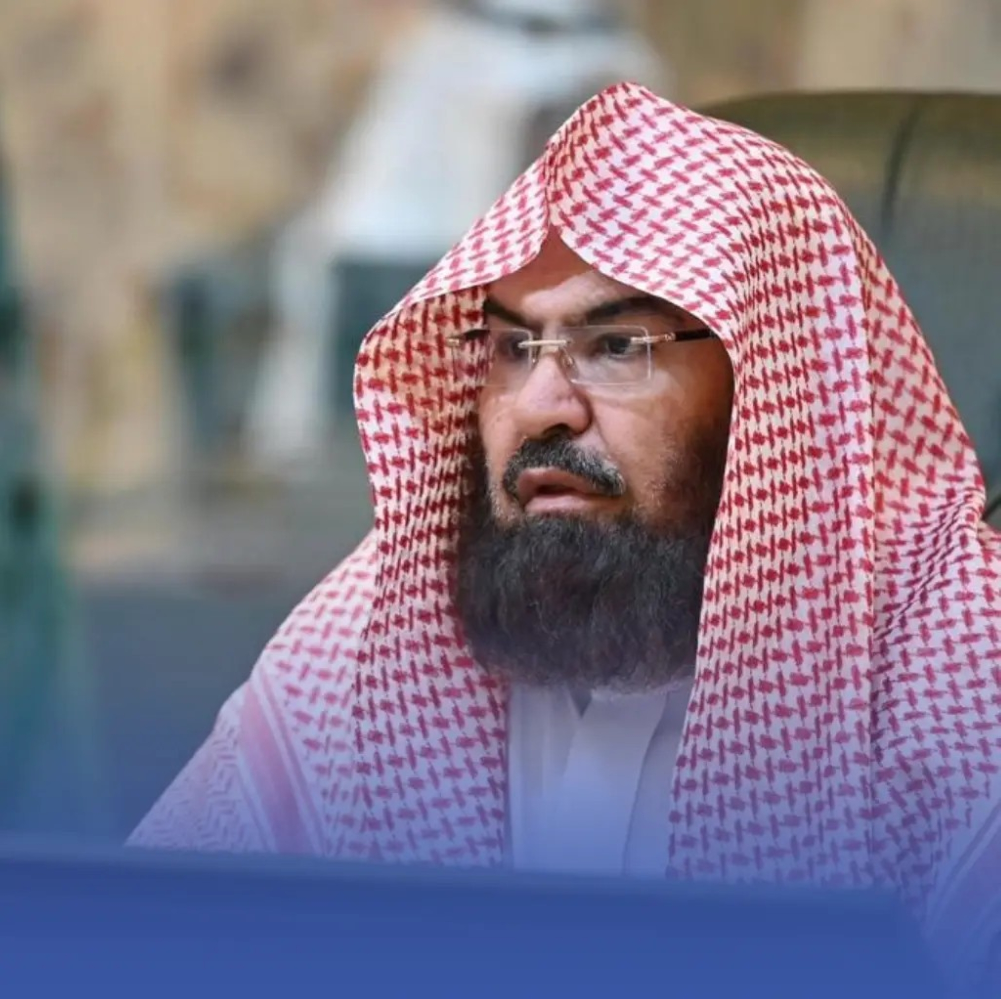 السديس: الالتزام بالتعليمات الأمنية عبادةٌ تحفظ الأرواح