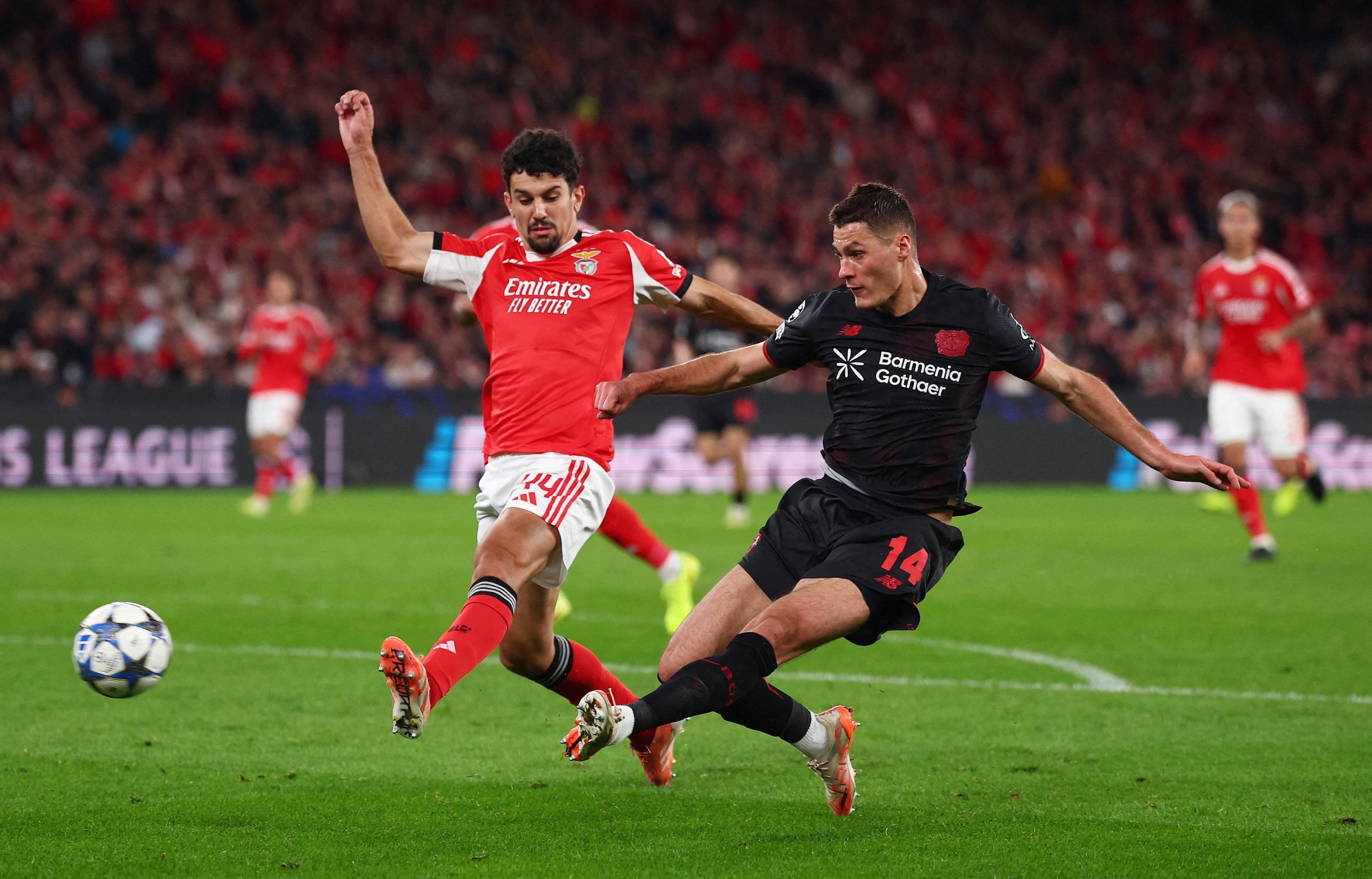 ليفركوزن يهزم بنفيكا بهدف نظيف في دوري الأبطال