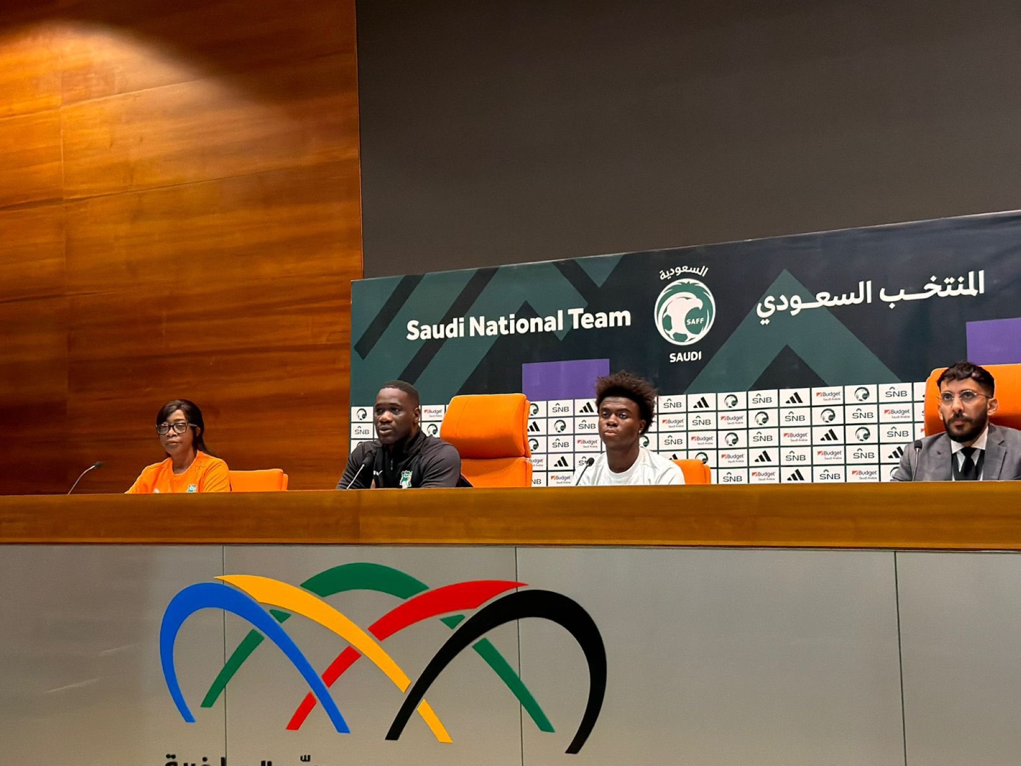 مدرب كوت ديفوار يكشف عن أخطر لاعبي الأخضر