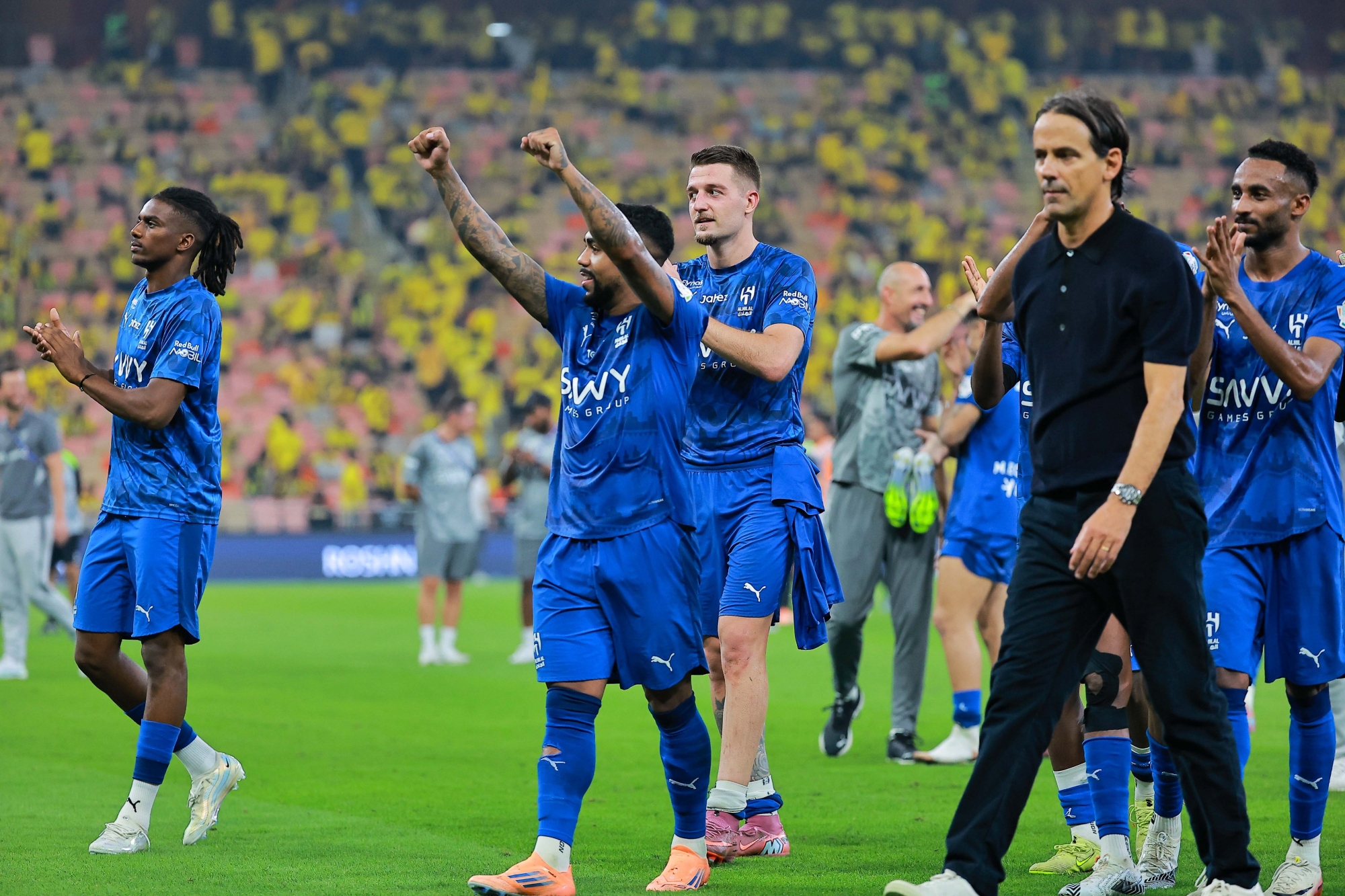 التأريخ والإحصاء: الهلال في الصدارة الآسيوية والأهلي ثانيًا