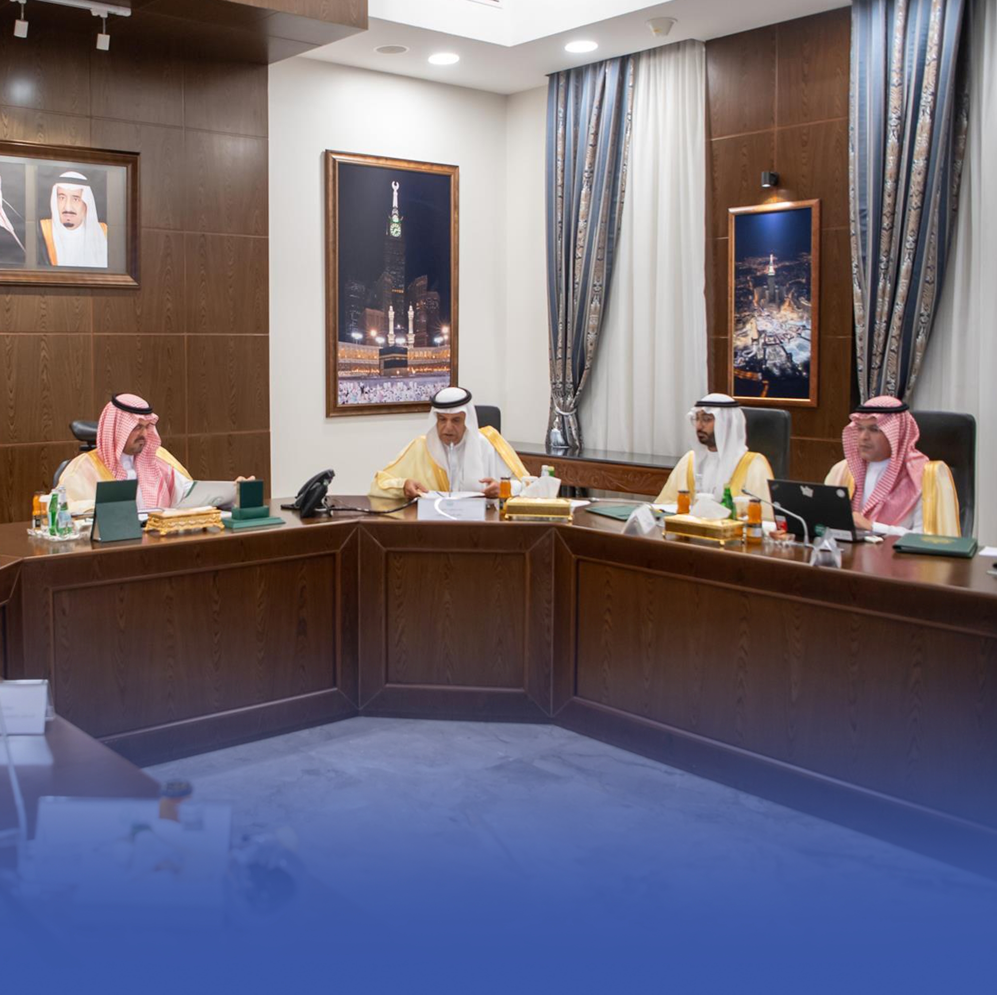 مراجعة خطط وترتيبات موسم حج 1447هـ