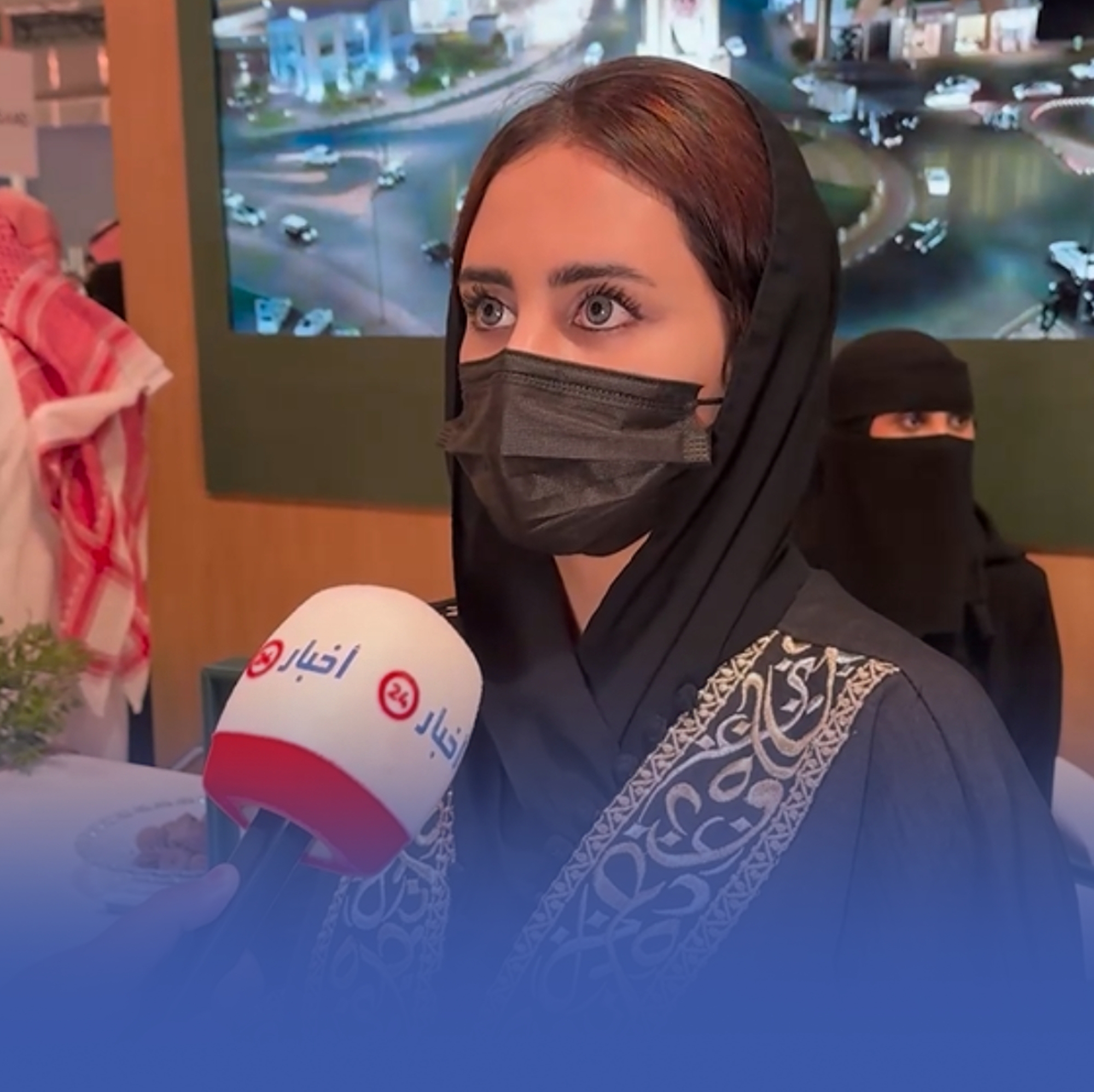 "الألمعي" تؤسس أول منصة إلكترونية لدعم النحالين