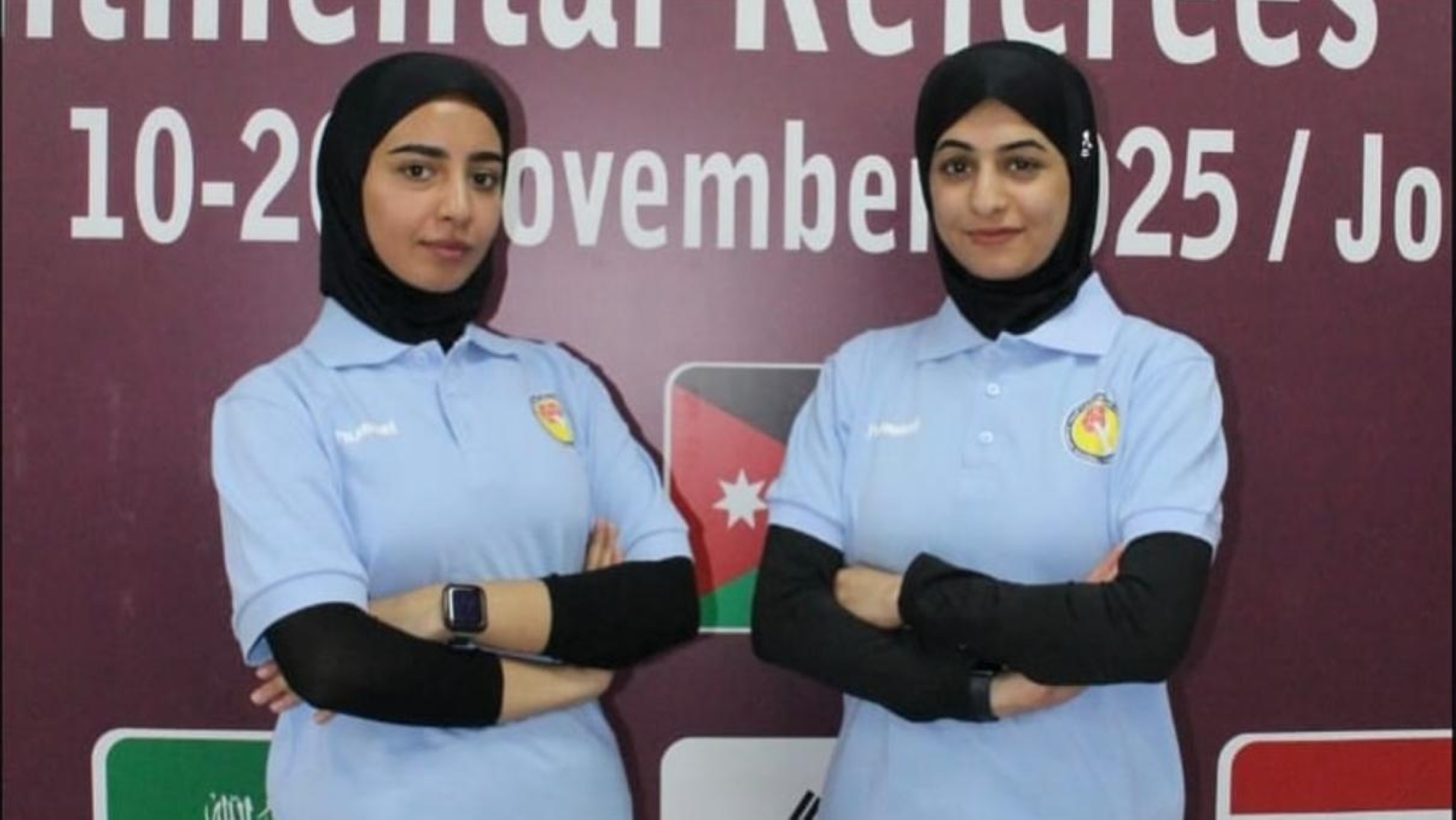 أول حكمتين سعوديتين تحصدان الشارة القارية في كرة اليد