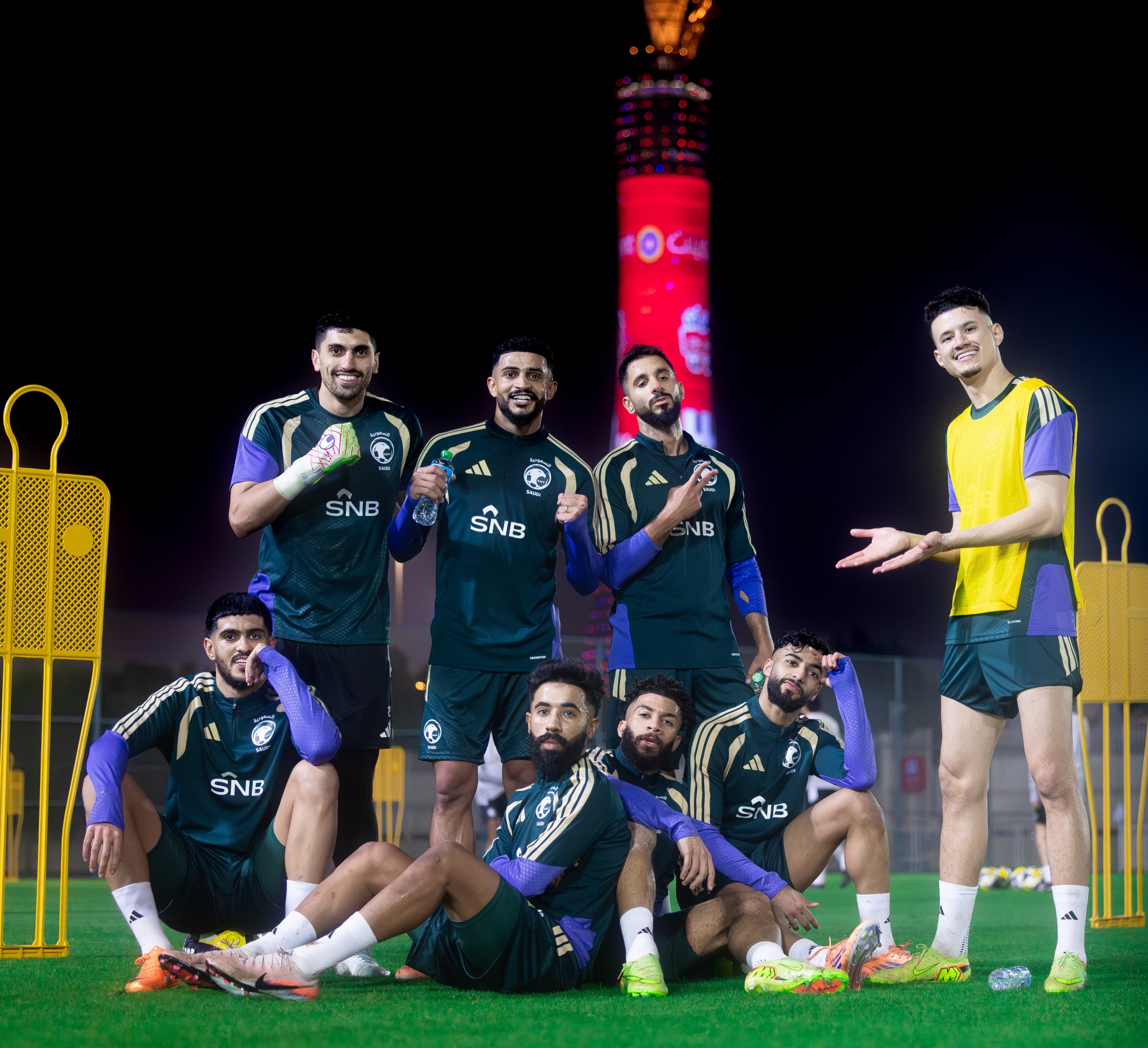 الأخضر يستعد لعُمان بـ"الاستحواذ والكرات الثابتة" قبل انطلاق كأس العرب