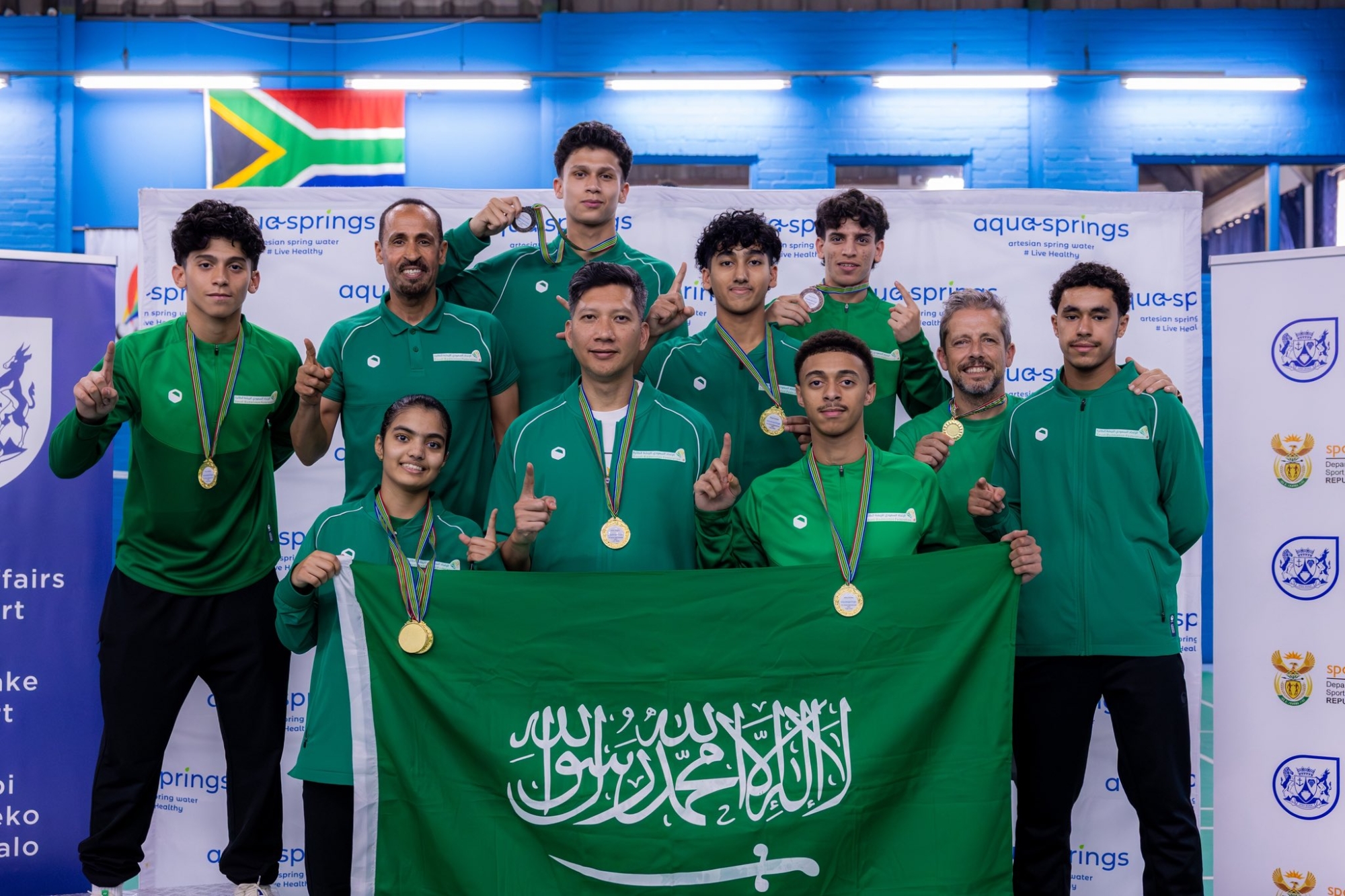 بـ 7 ميداليات.. إنجاز دولي لأخضر الريشة الطائرة في جنوب إفريقيا
