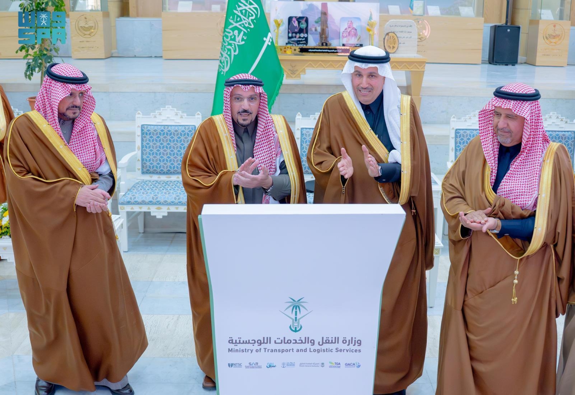 10 مشروعات لتحسين طرق القصيم بـ 349 مليونًا
