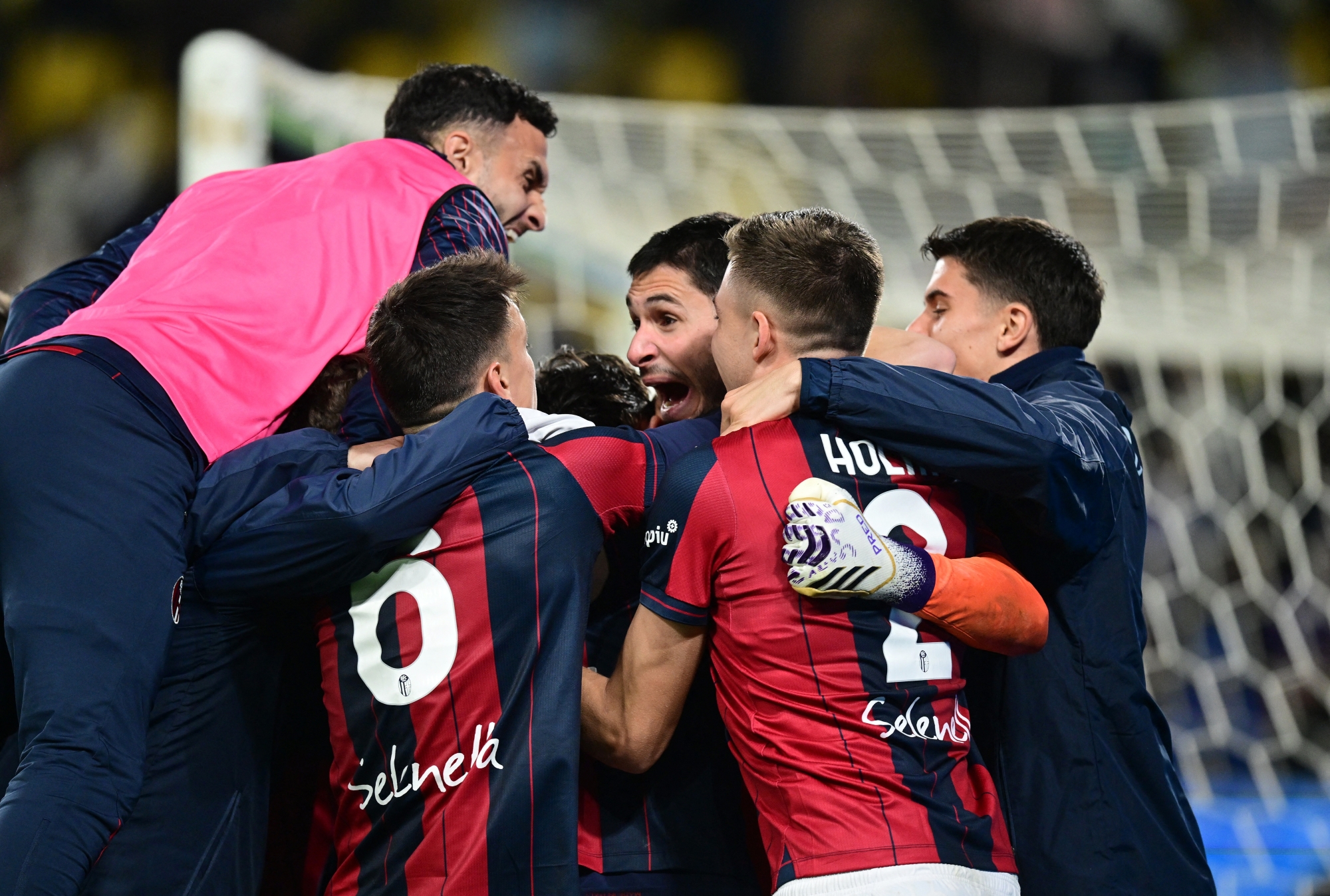 السوبر الإيطالي.. بولونيا يهزم إنتر ليواجه نابولي في النهائي