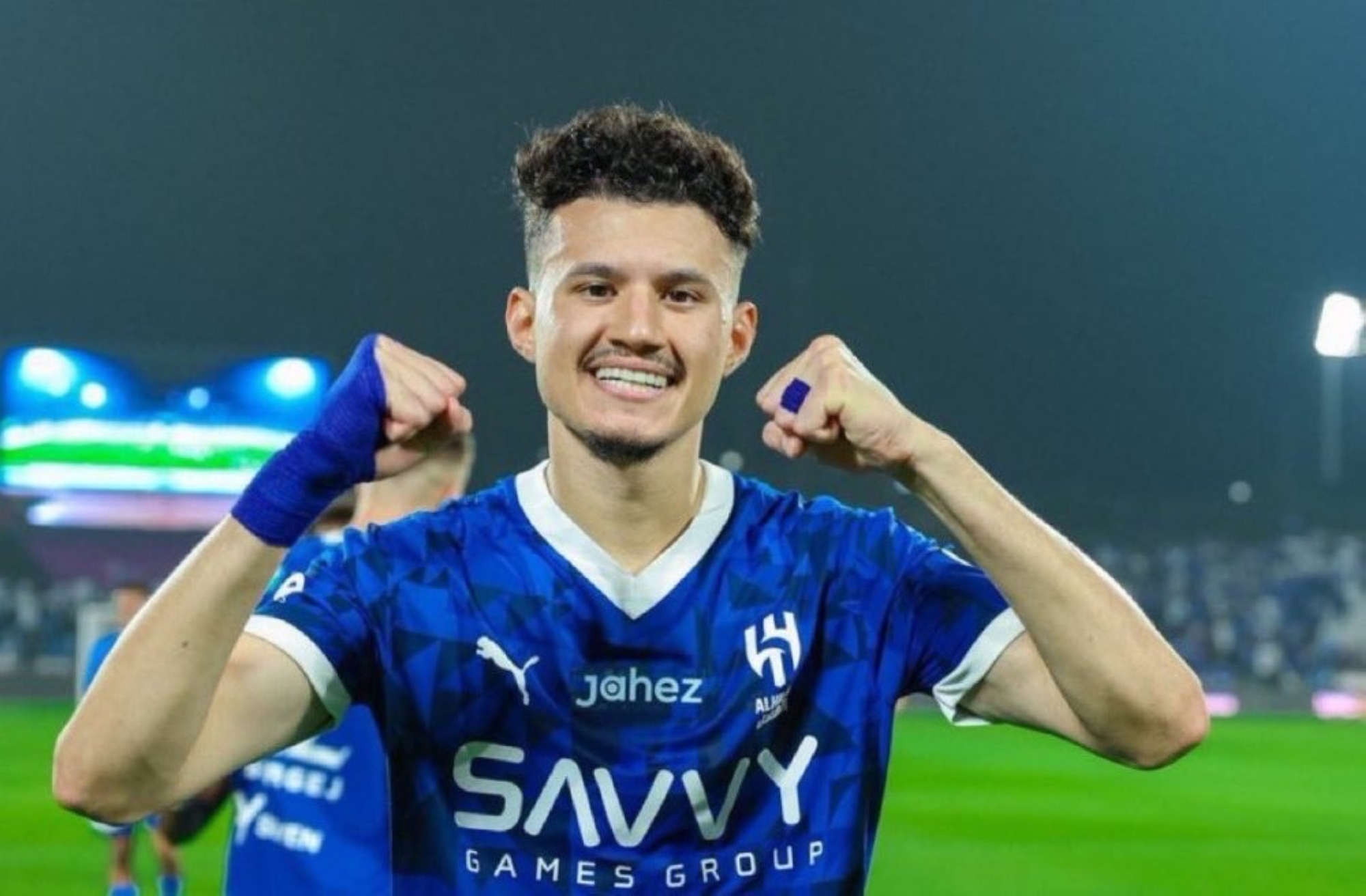 رغم مفاوضات الهلال والنصر.. الحمدان يقترب من يلو