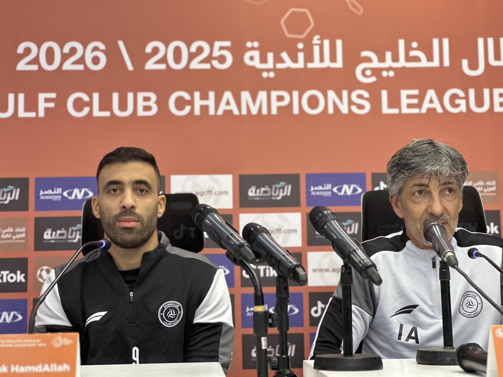 عبدالرزاق حمدالله يفتح صفحة جديدة في الشباب