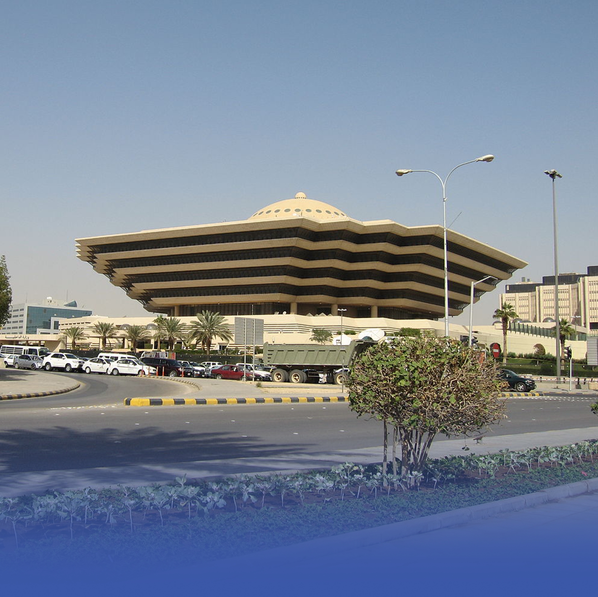 تنفيذ حكم القتل تعزيراً بـ3 مواطنين ارتكبوا عمليات إرهابية