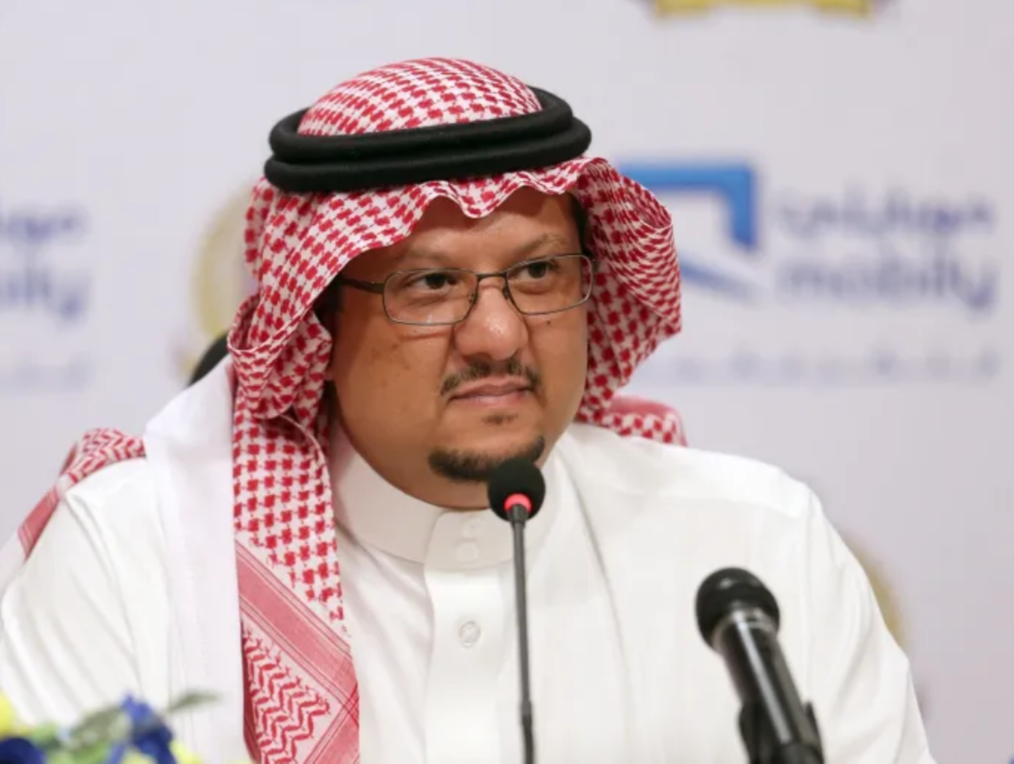 فيصل بن تركي يطالب بتقليص عدد الأجانب في الدوري السعودي