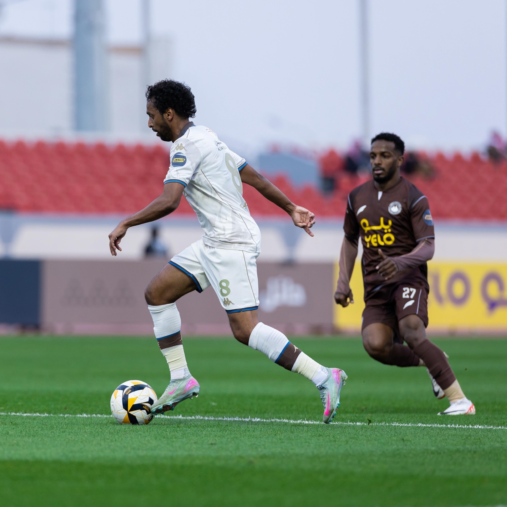 دوري يلو.. العلا يفرط في فرصة الصدارة