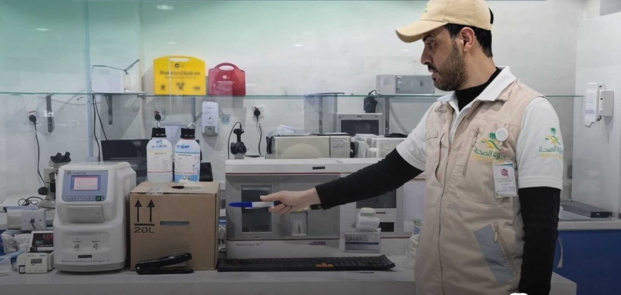 جولات رقابية لمراكز فحص العمالة الوافدة