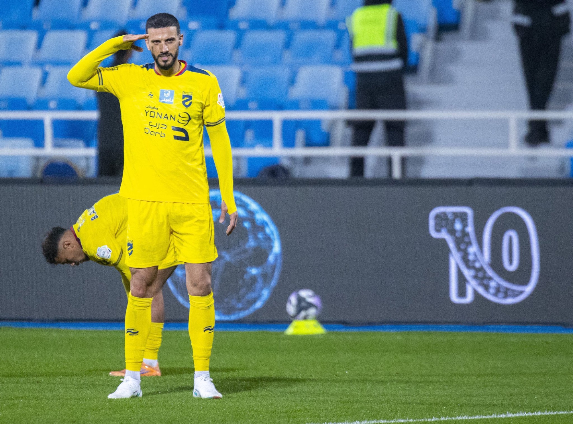 السومة يبتعد بالصدارة التاريخية لهدافي الدوري السعودي للمحترفين