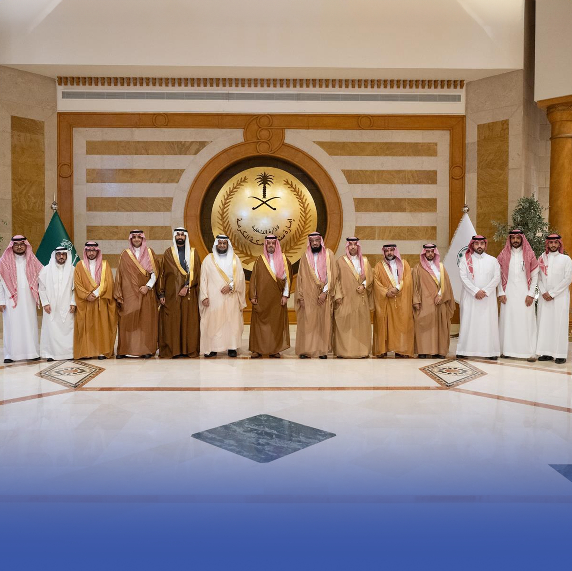 تسليم وثائق تملُّك مساكن المستفيدين من تبرُّع ولي العهد بمكة