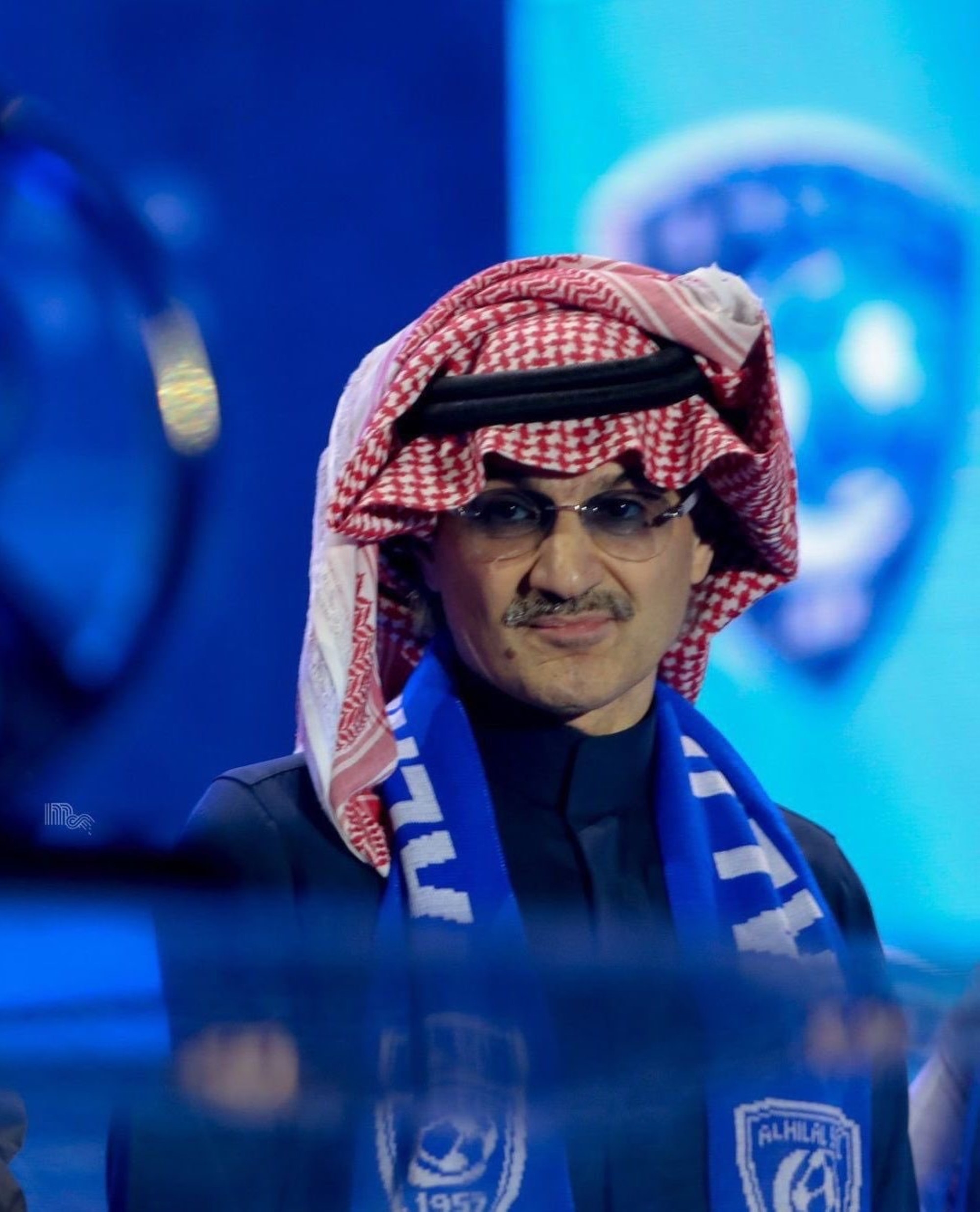الوليد بن طلال يرد على مطالب جماهير الهلال