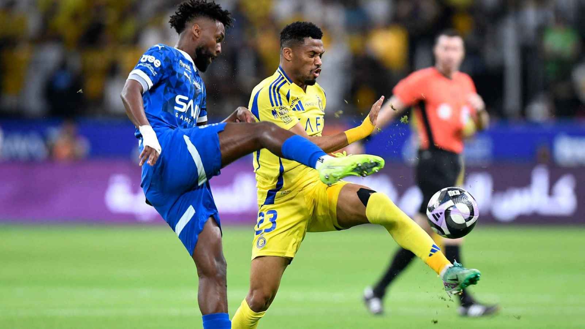الهلال يطرح تذاكر مباراته ضد النصر في ديربي الرياض
