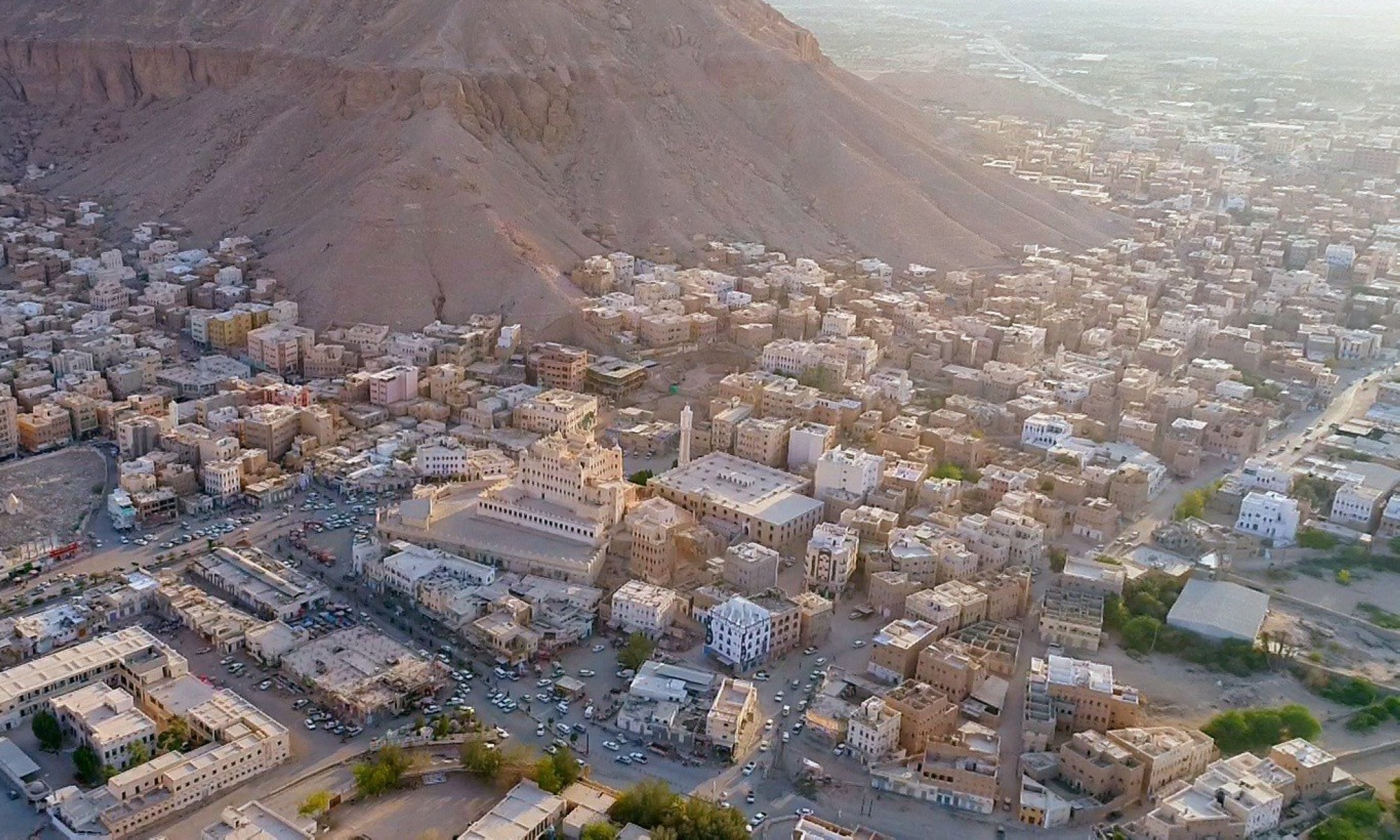 مجلس حضرموت يعلن استعادة سيئون