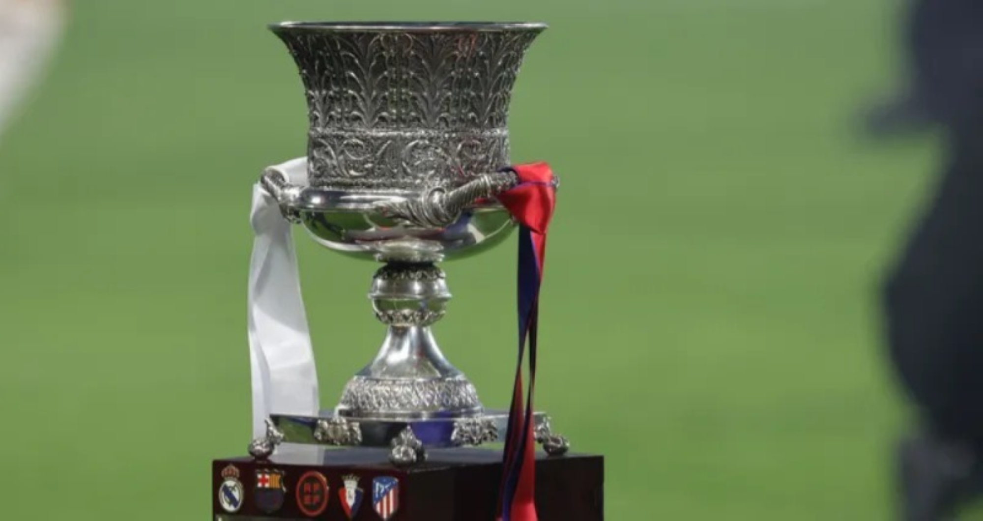 برشلونة وبلباو يقصان شريط السوبر الإسباني بجدة
