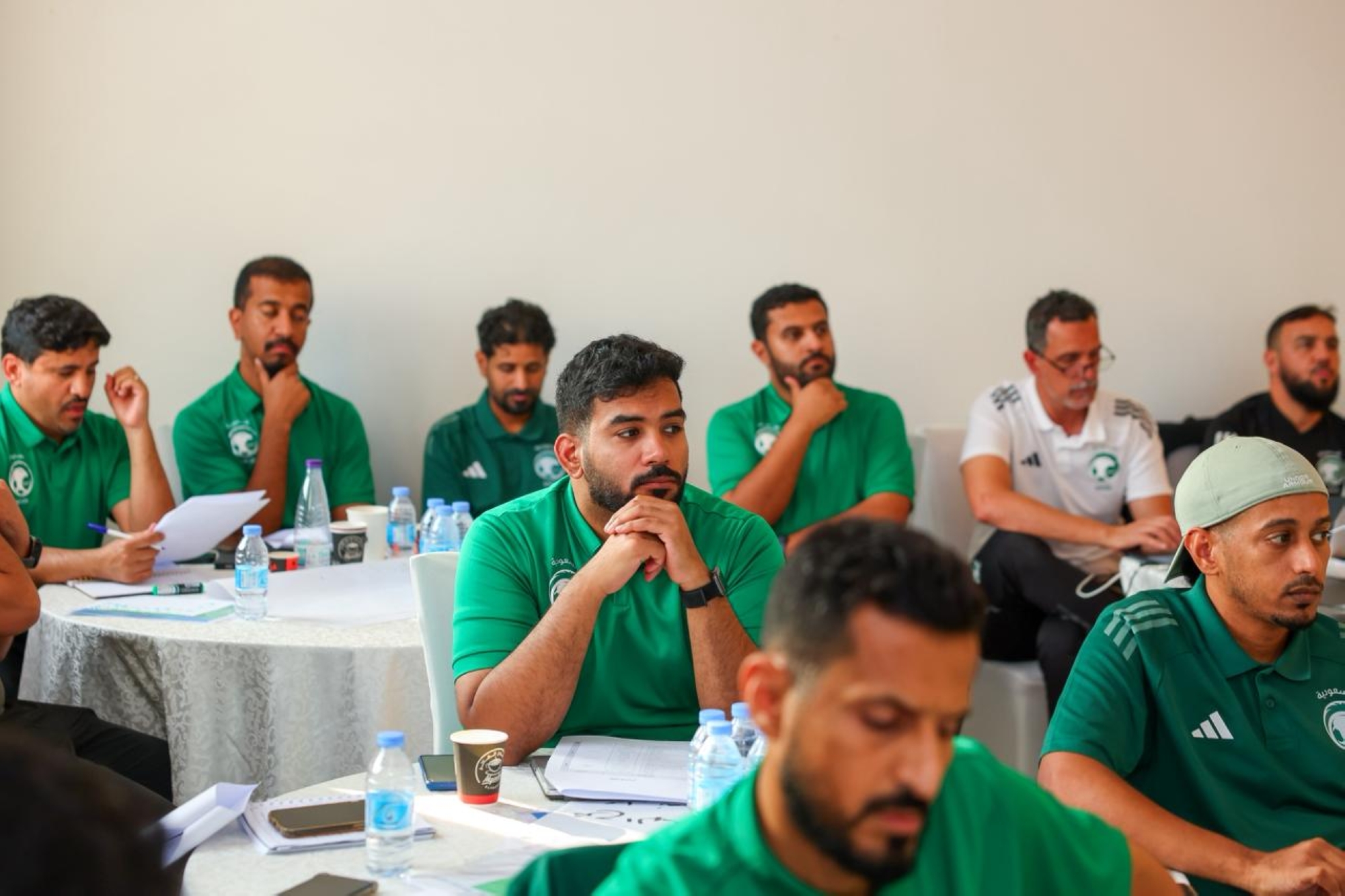 الإدارة الفنية تختتم دورة الرخصة الآسيوية A