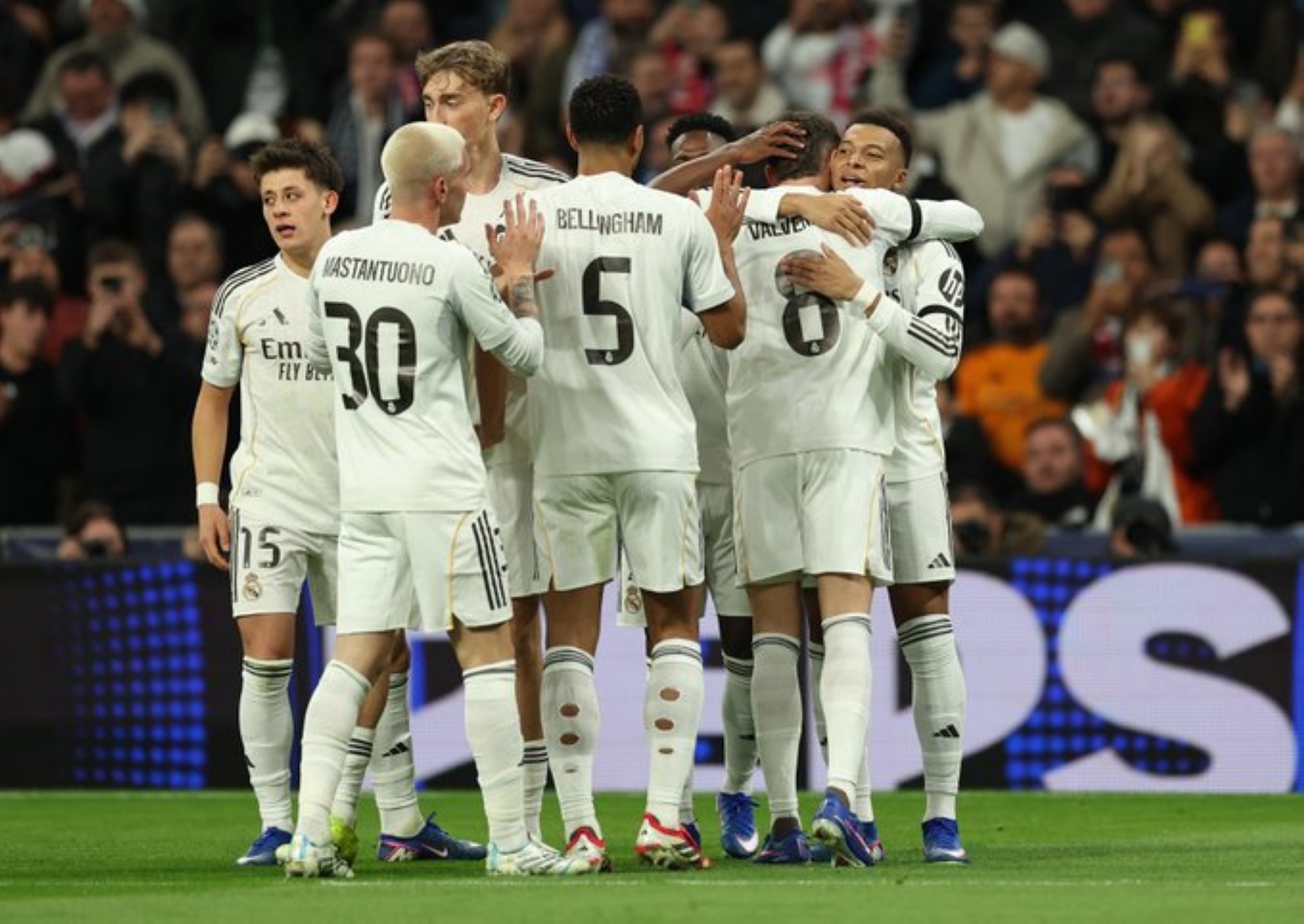 مبابي يقود ريال مدريد لسحق موناكو بسداسية في دوري الأبطال