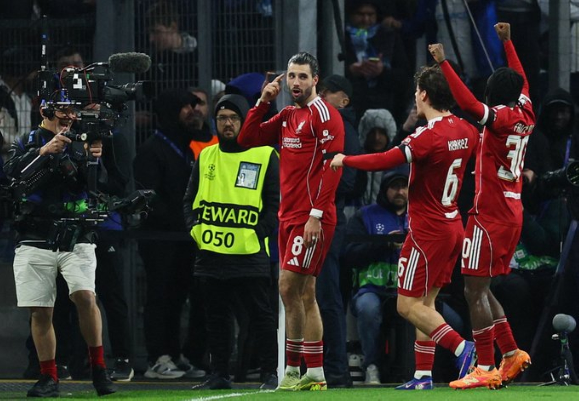 ليفربول يضع قدمًا في دور الـ16 بدوري الأبطال بعد عبور مارسيليا