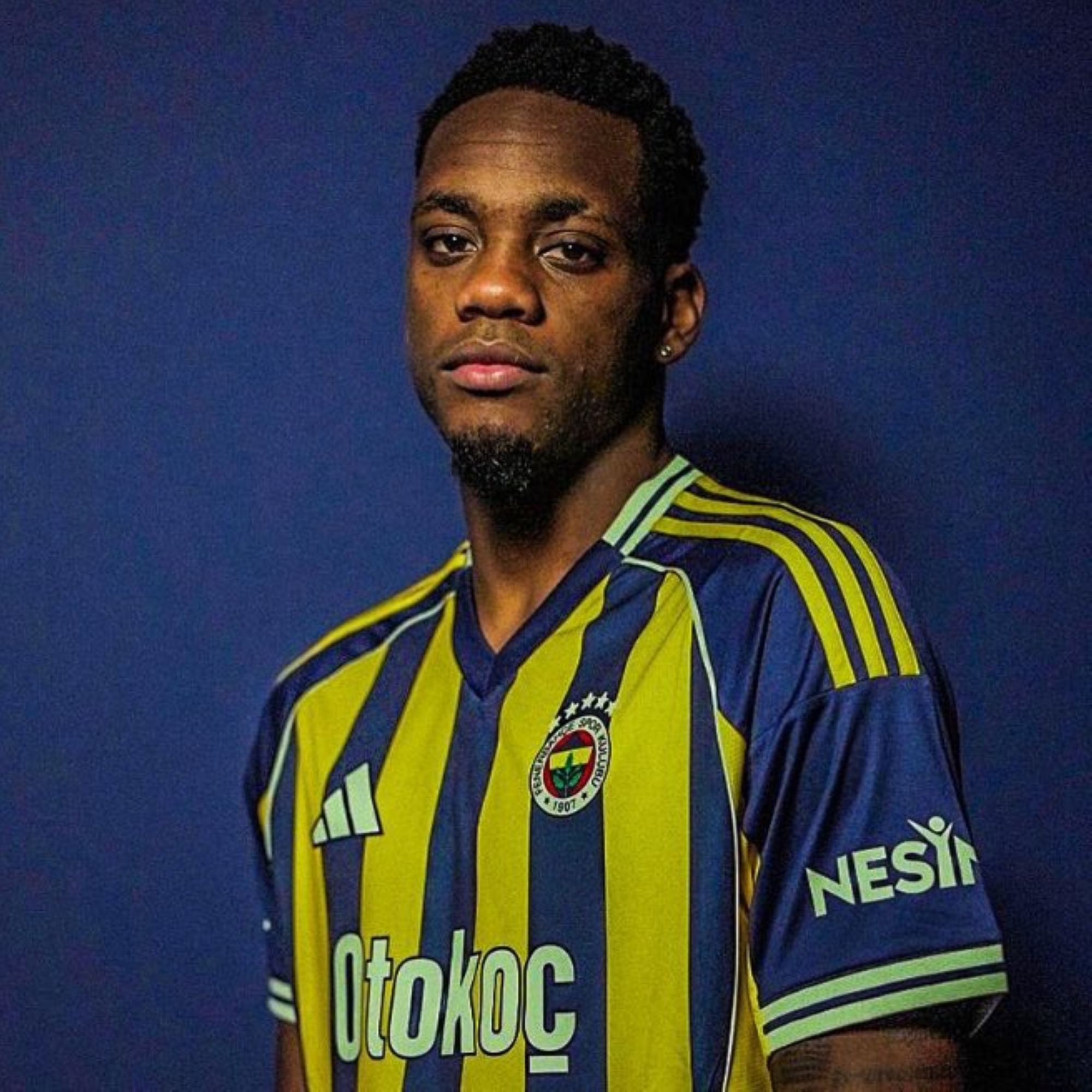 حقيقة مفاوضات يوفنتوس للتعاقد مع لاعب النصر دوران