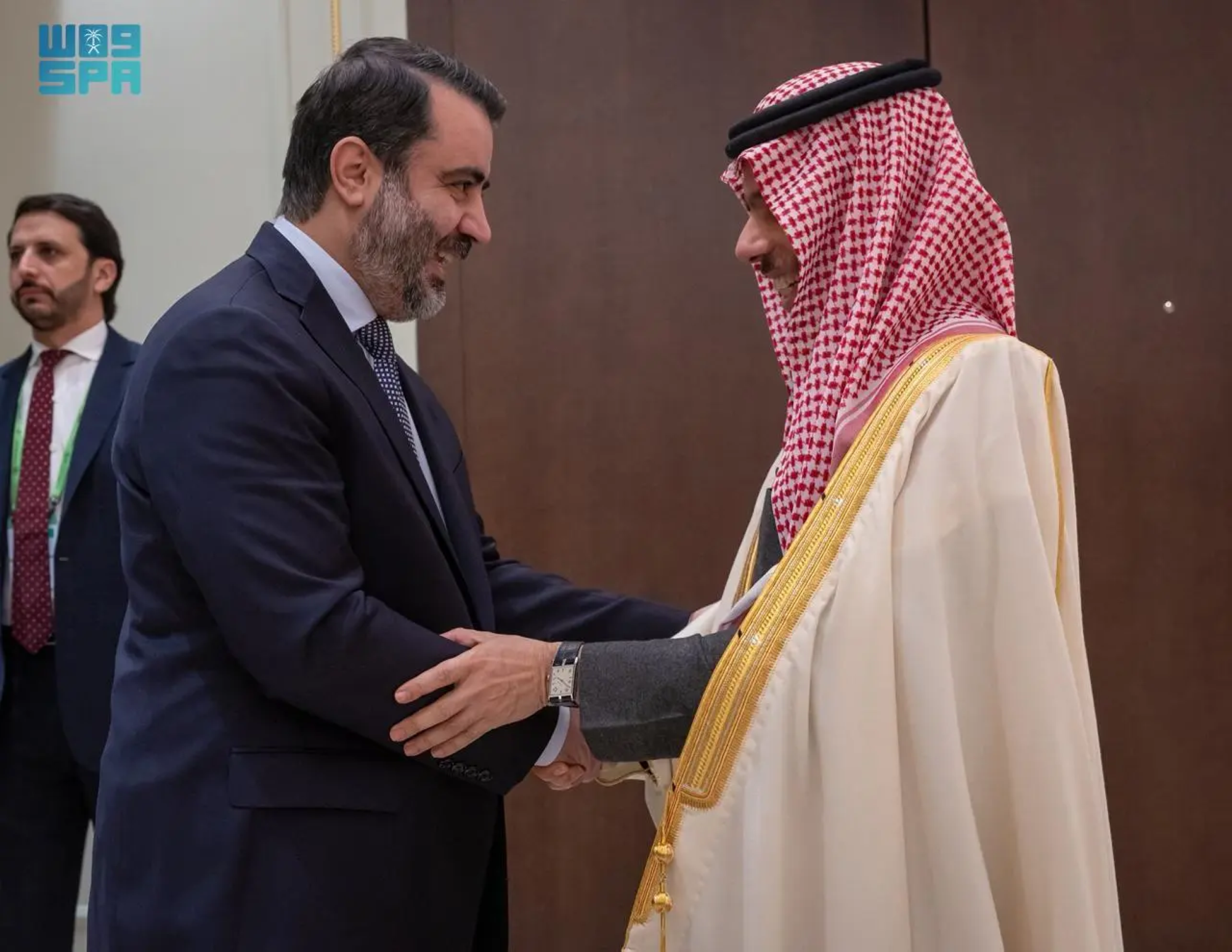 وزير الخارجية يبحث مع نظيره السوري أوضاع المنطقة