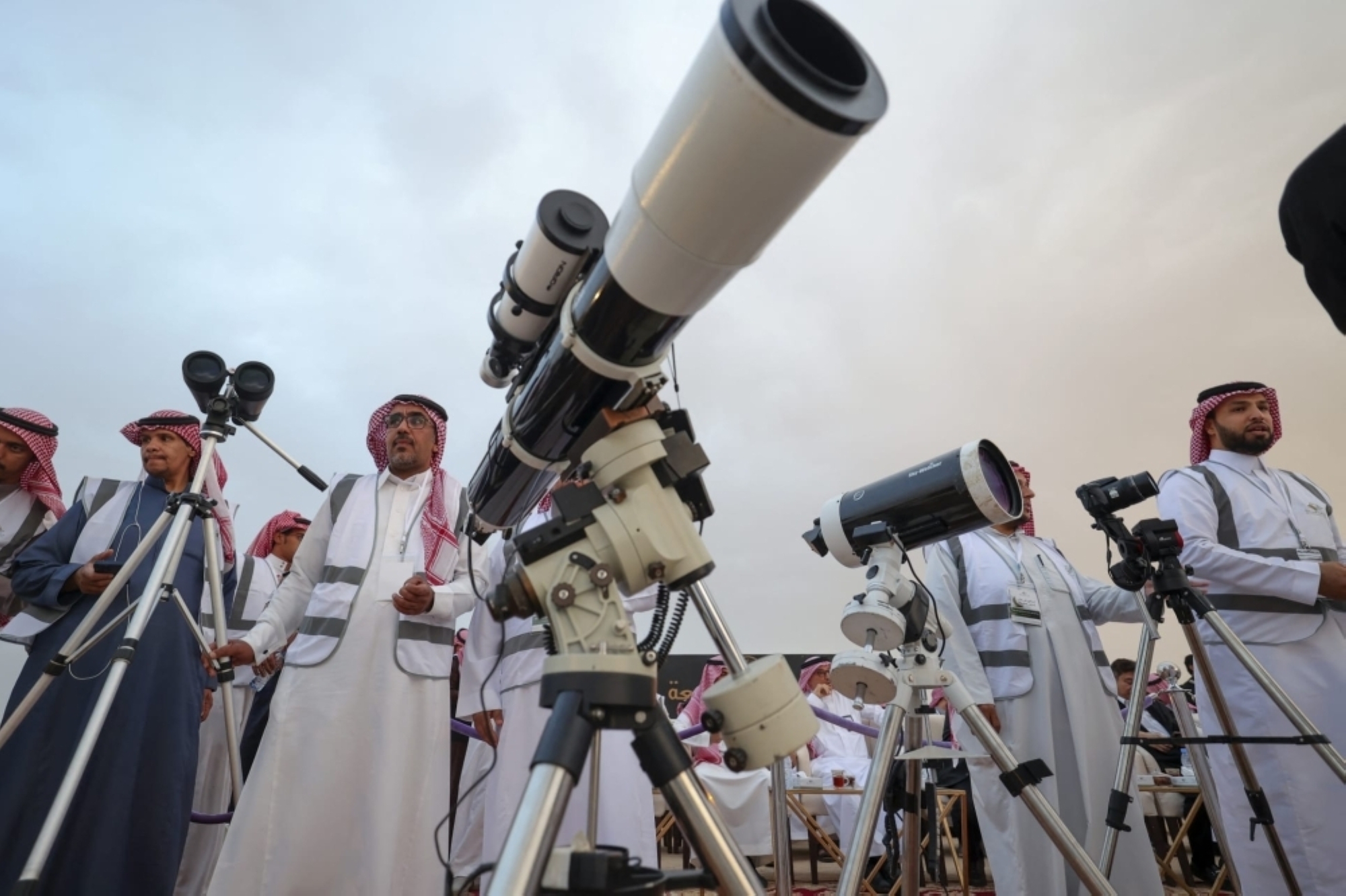 المحكمة العليا تدعو إلى تحري هلال رمضان الثلاثاء
