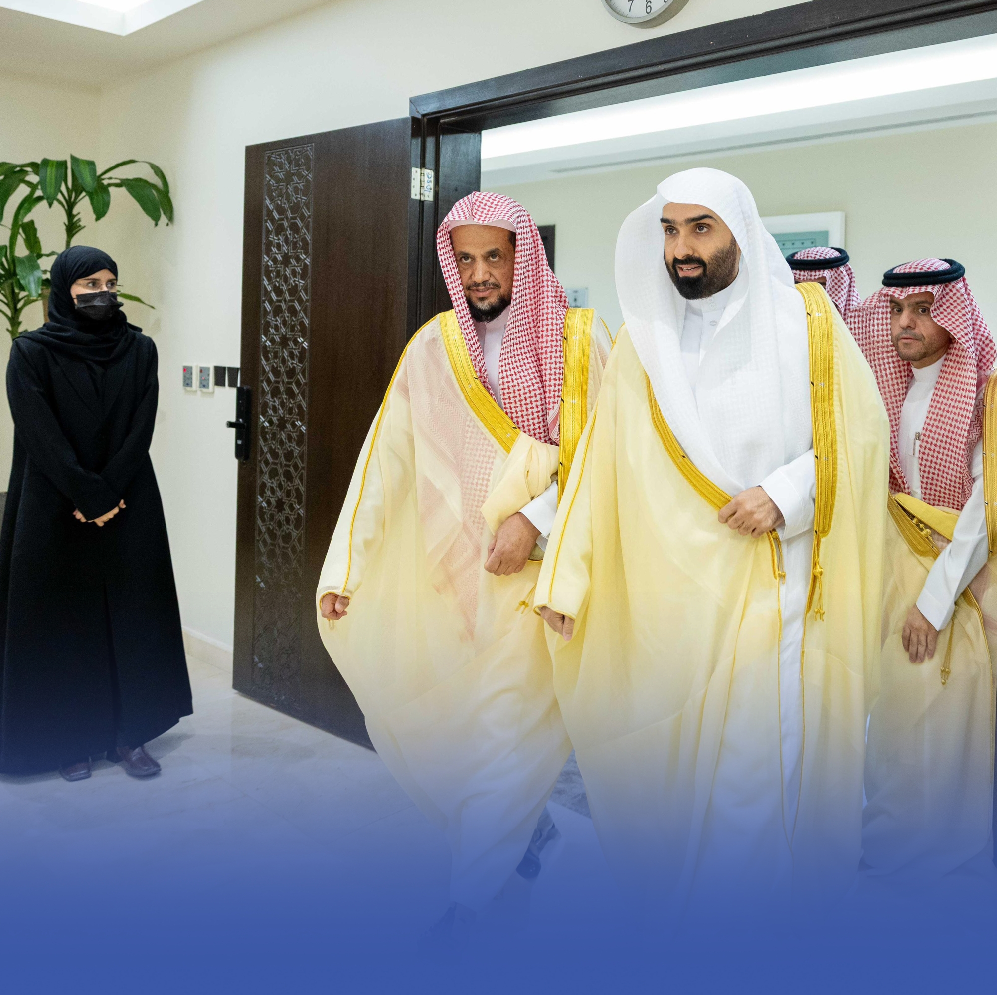 "اليوسف" يباشر مهامه نائباً عاماً برفقة "المعجب"