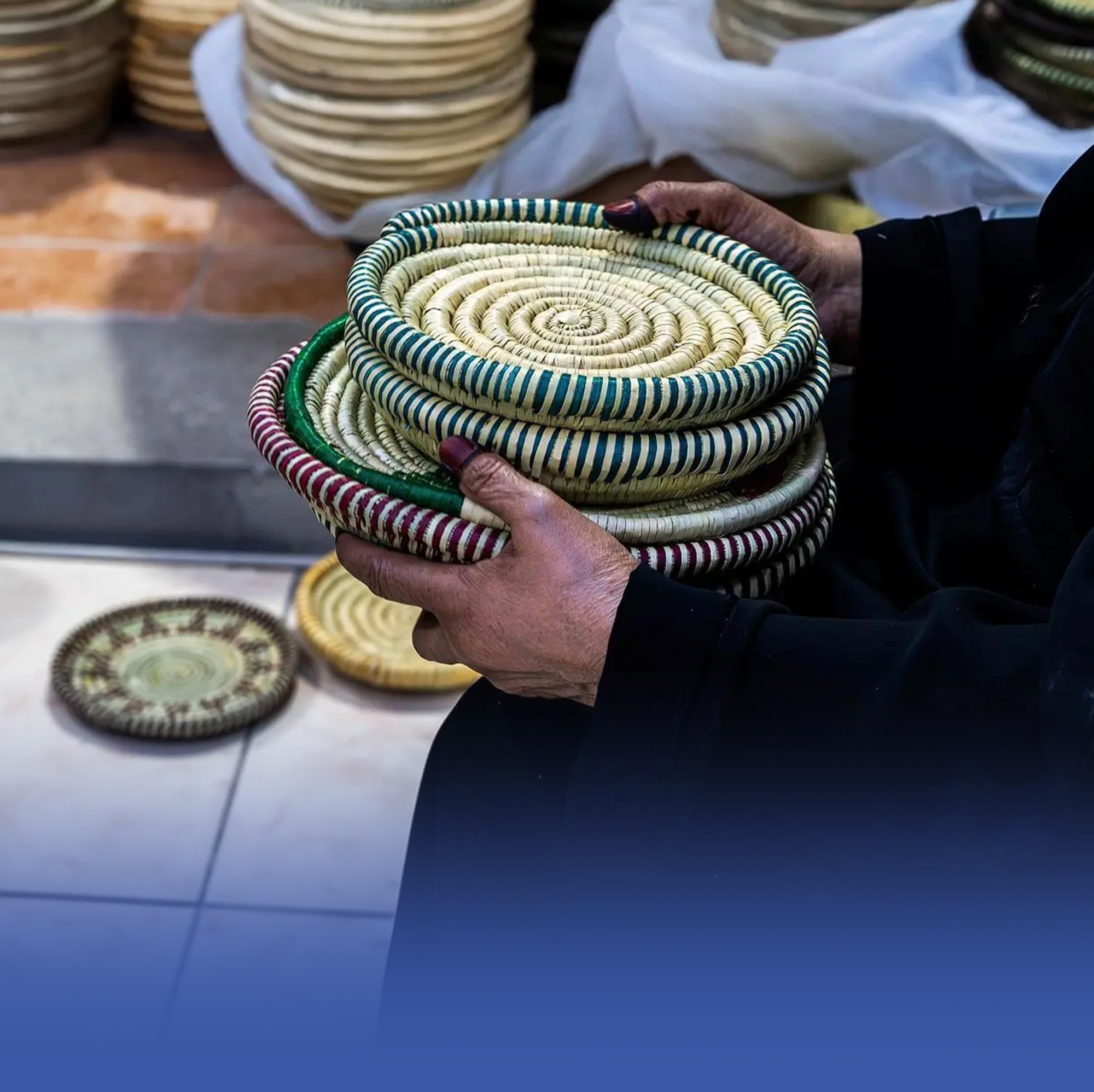 الأواني التراثية.. صورة حية لعادات رمضان القديمة بنجران